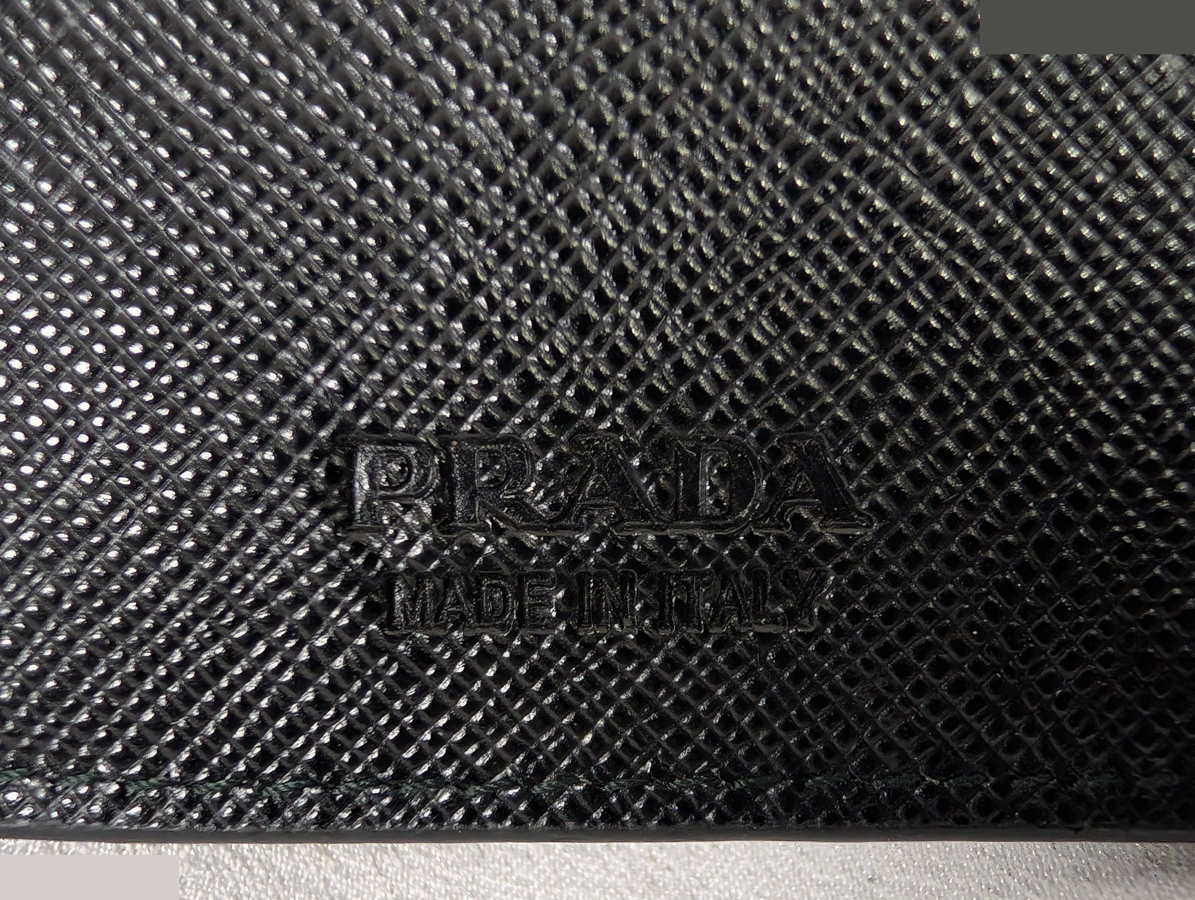 Saffiano bi-fold long wallet 2MV836 — view 7
