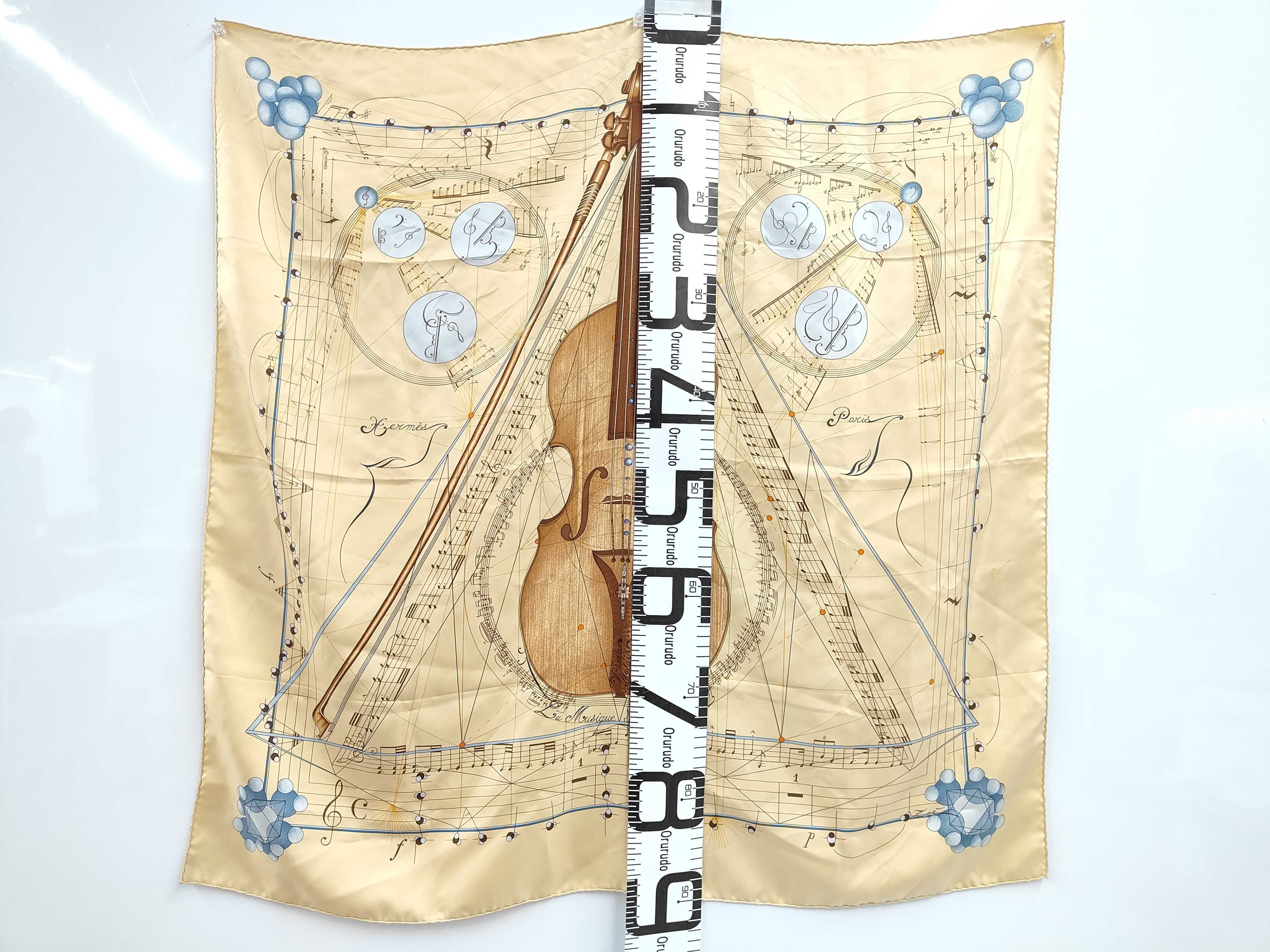 100% Silk Carre 90 "Music Played by Spheres" Beige Blue Other Accessories — view 2