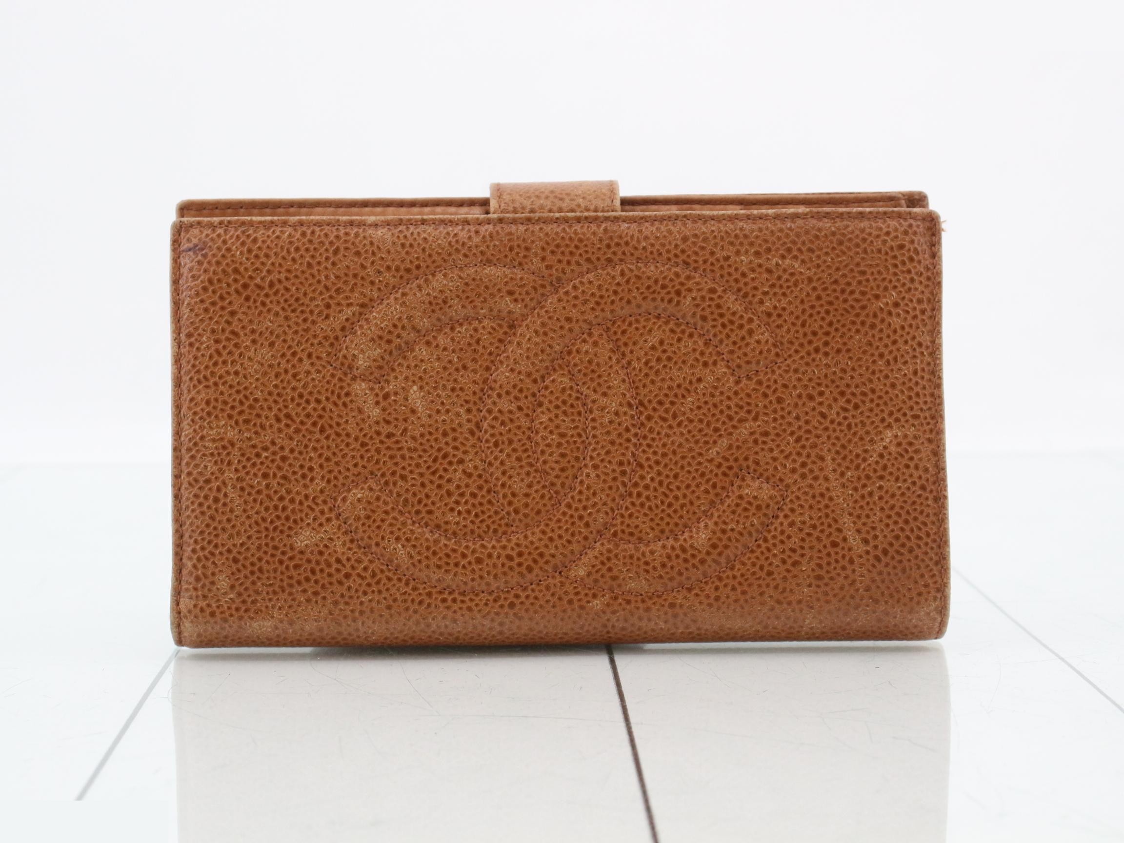 Long Wallet — view 2