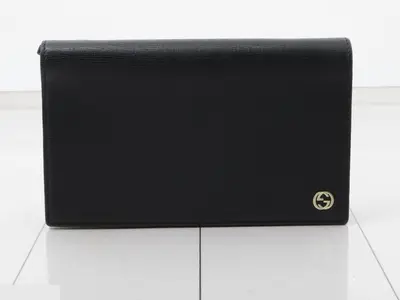 354697 Interlocking Chain Wallet, Black