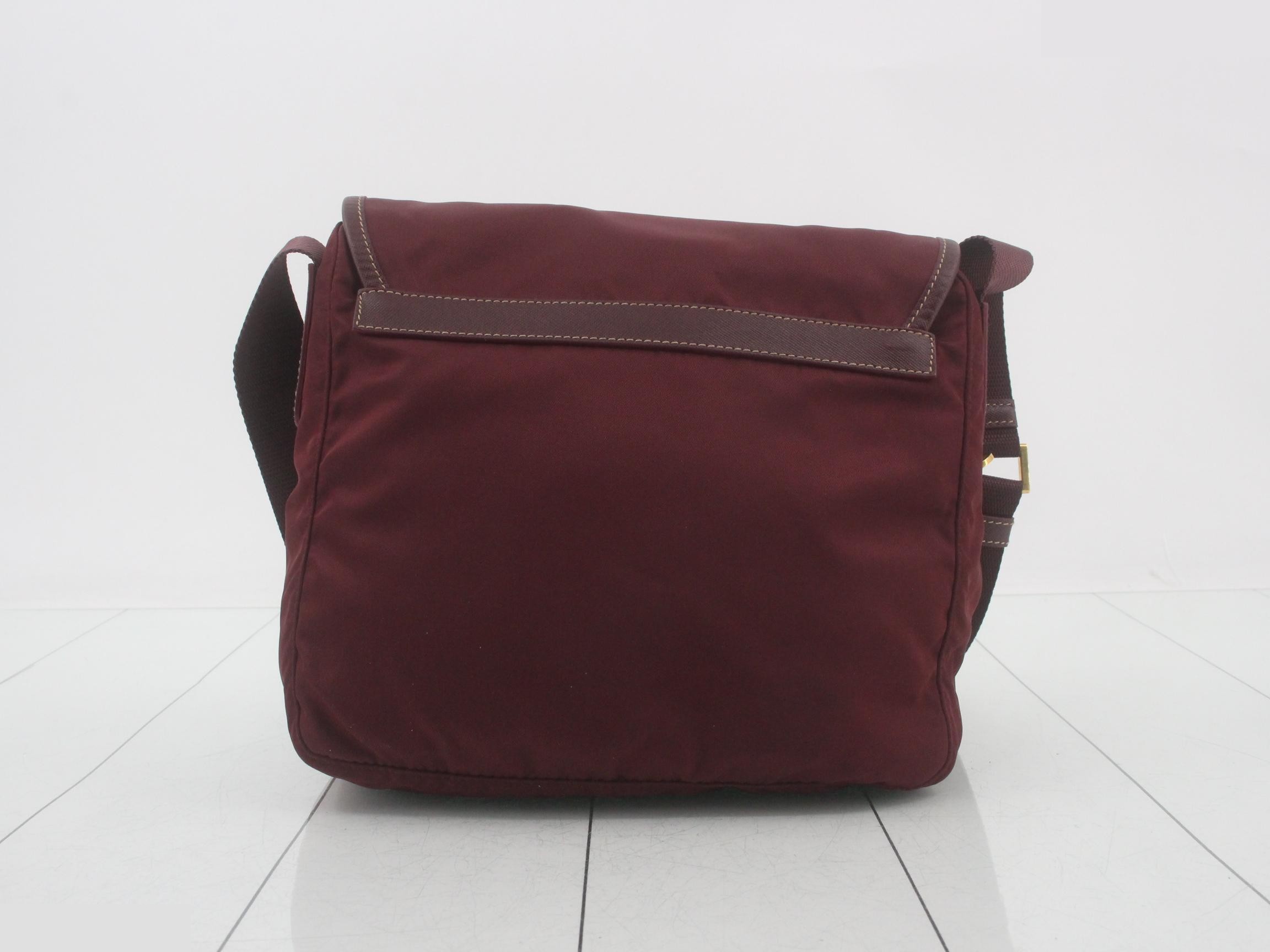 Nylon shoulder bag — view 2