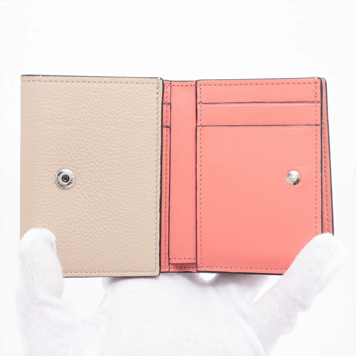 Trifold Leather Compact Wallet Beige — view 4