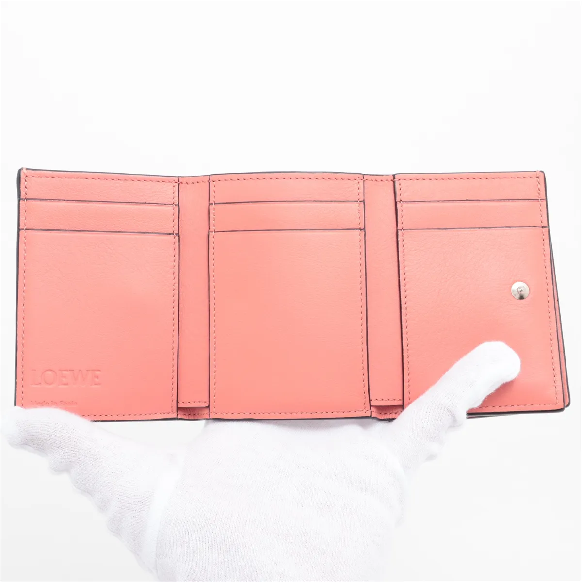 Trifold Leather Compact Wallet Beige — view 5