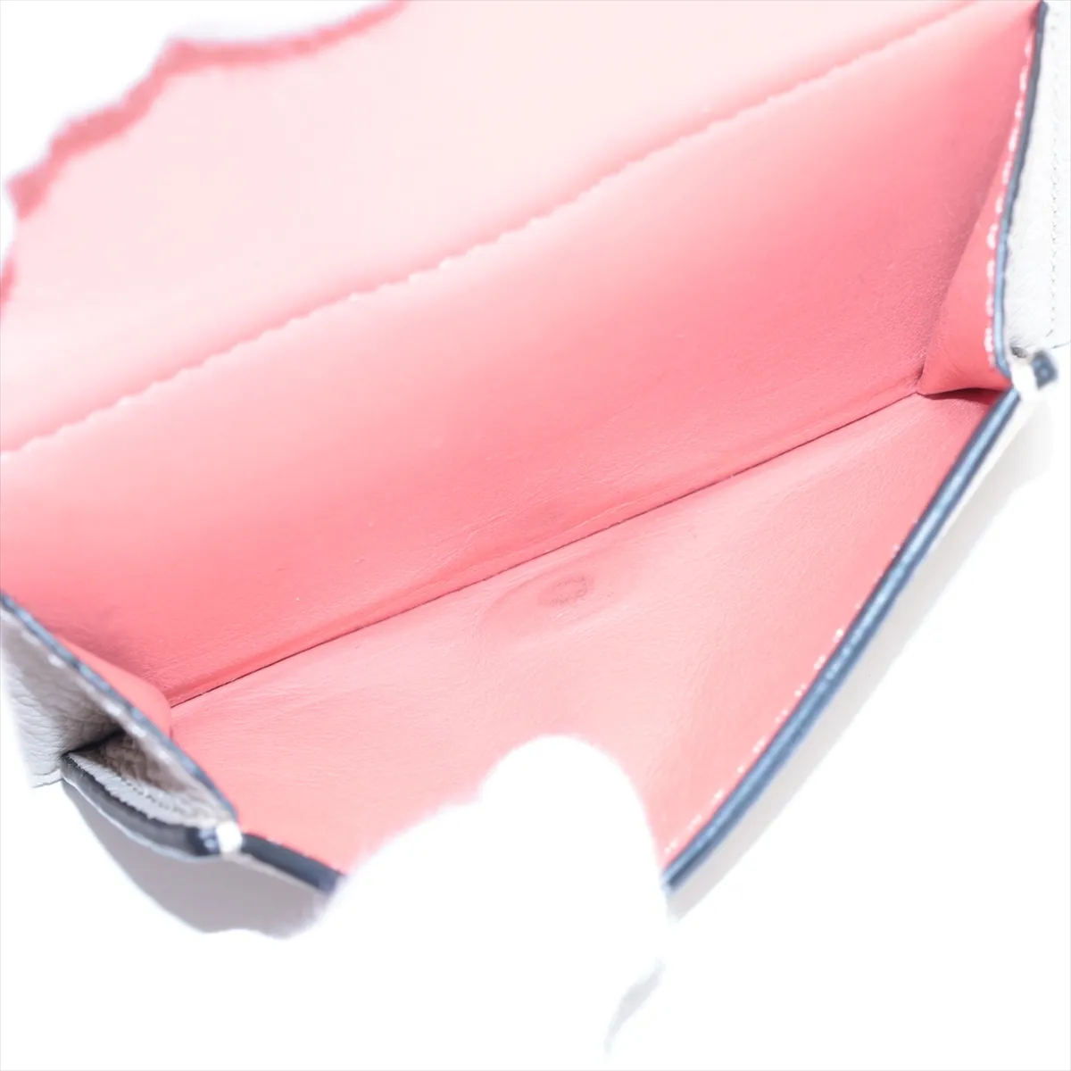 Trifold Leather Compact Wallet Beige — view 7