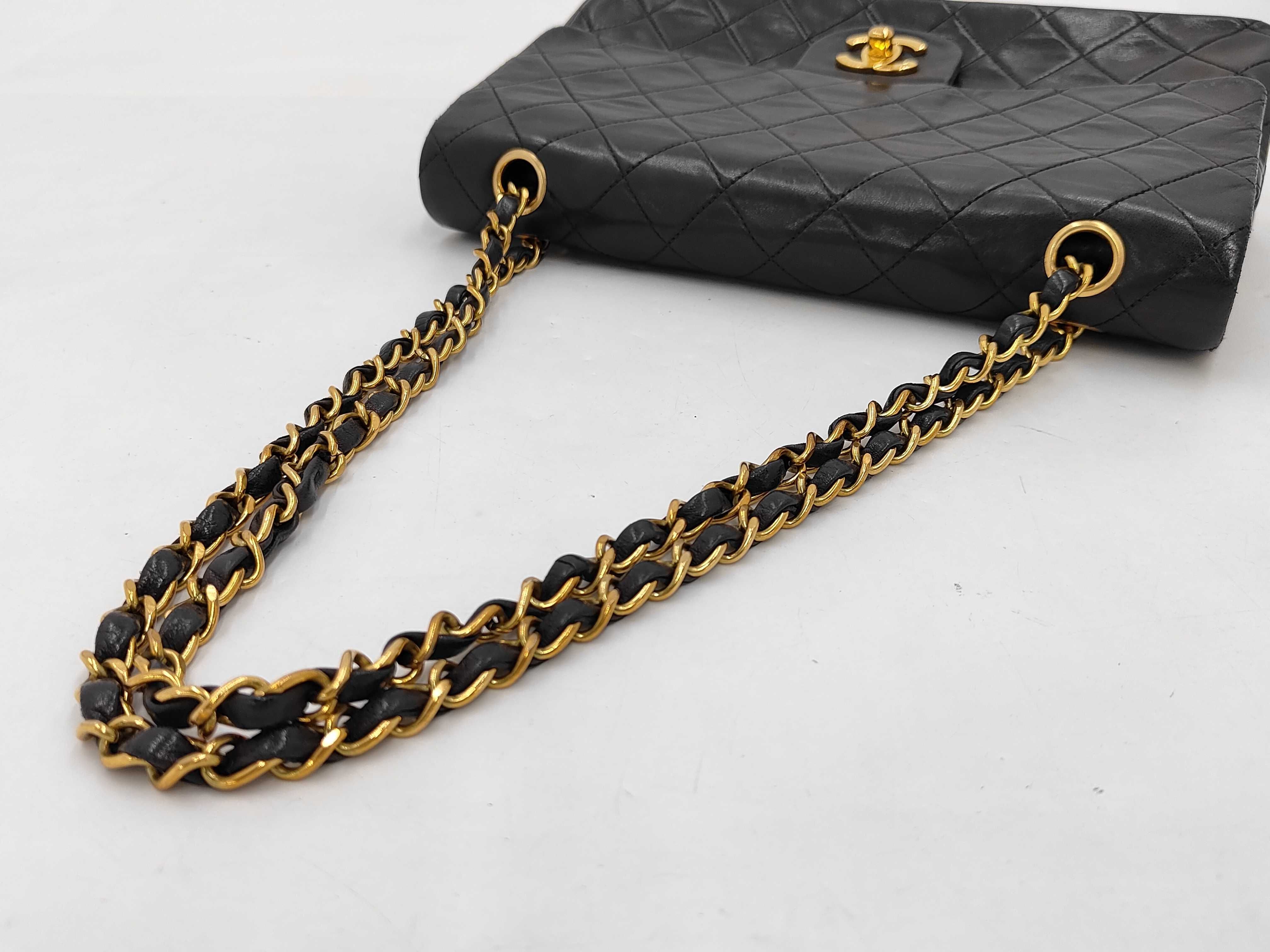 Matelassé 25 Lambskin Double Flap Chain Shoulder Bag (with seal, serial number 3) — view 3