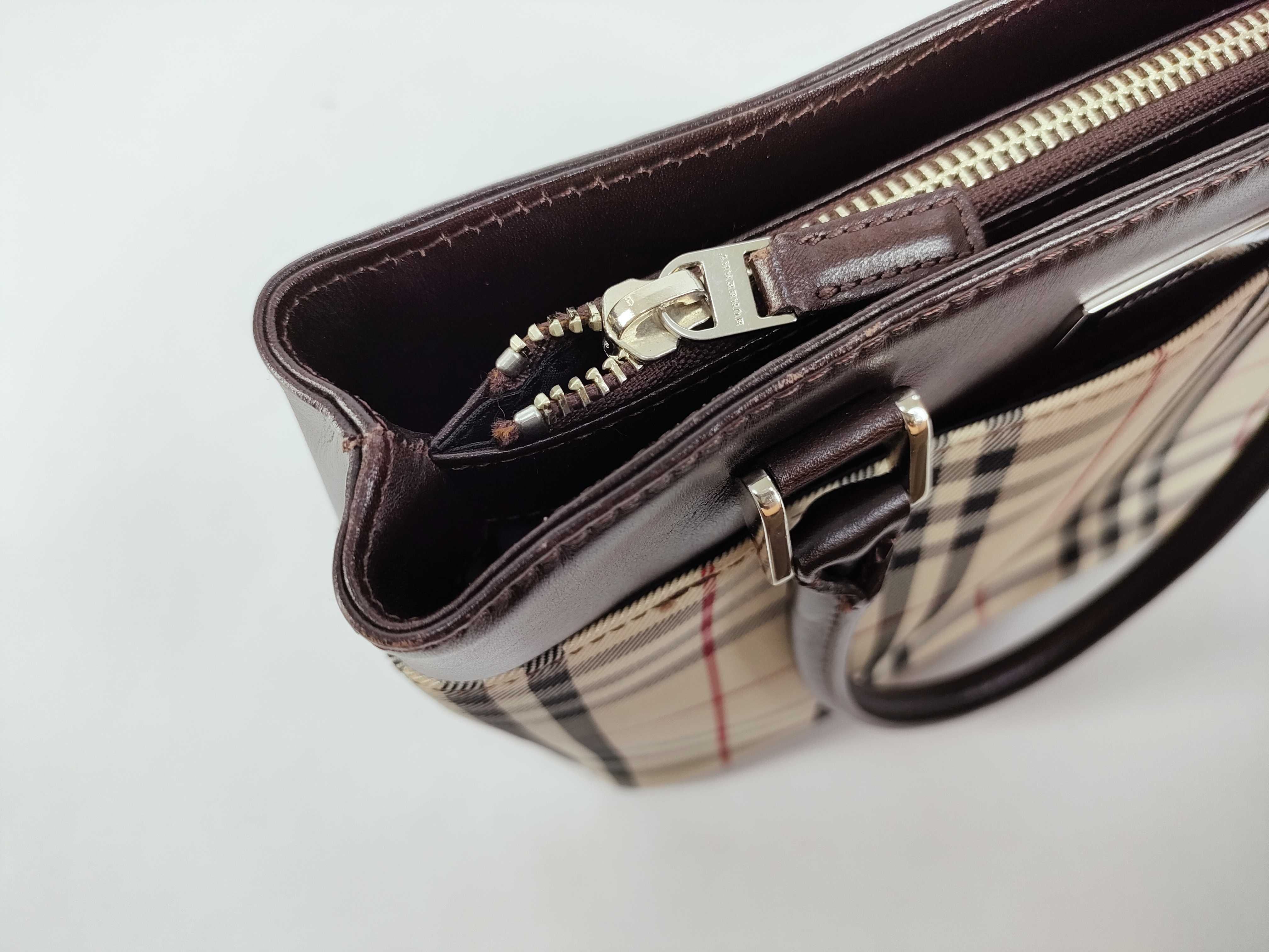 handbag Burberry handbag — view 8