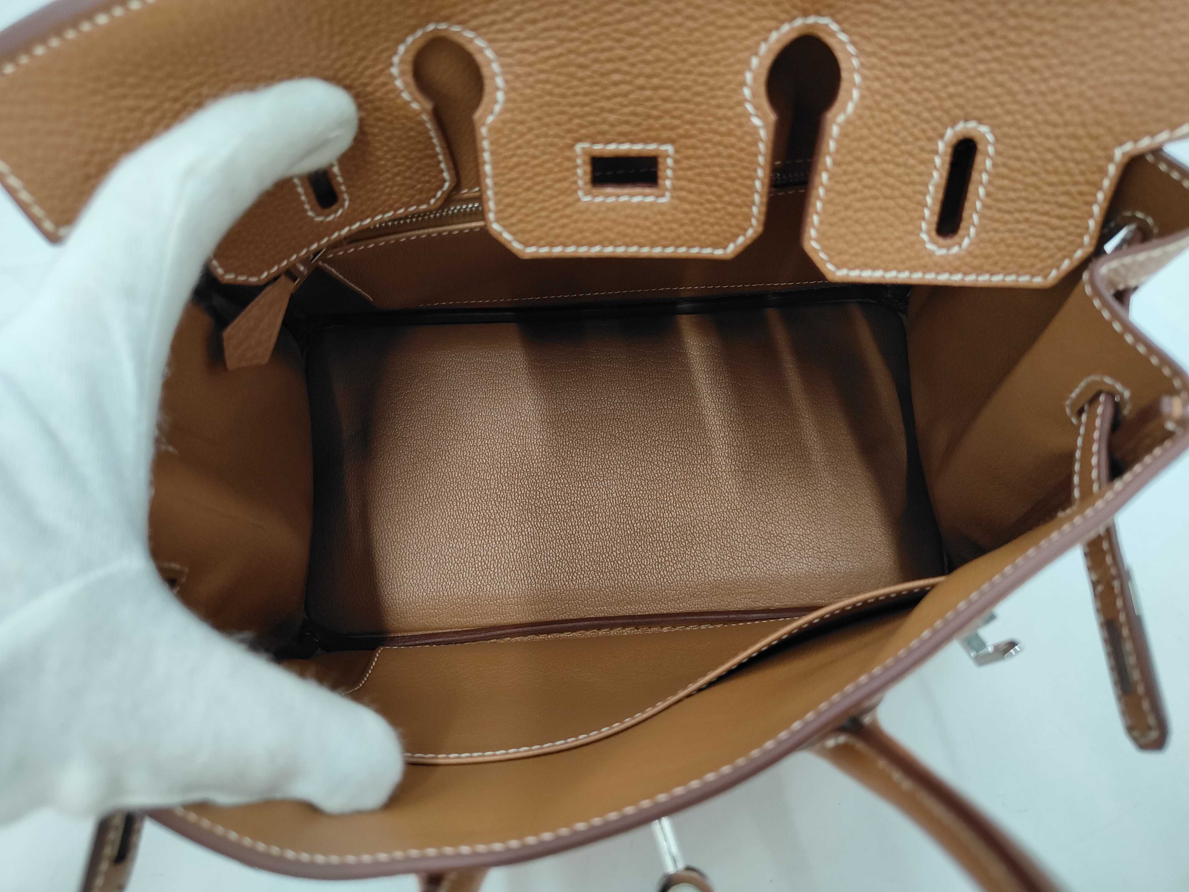 Birkin 25 Gold Togo Leather Silver Hardware K Stamp Handbag — view 8