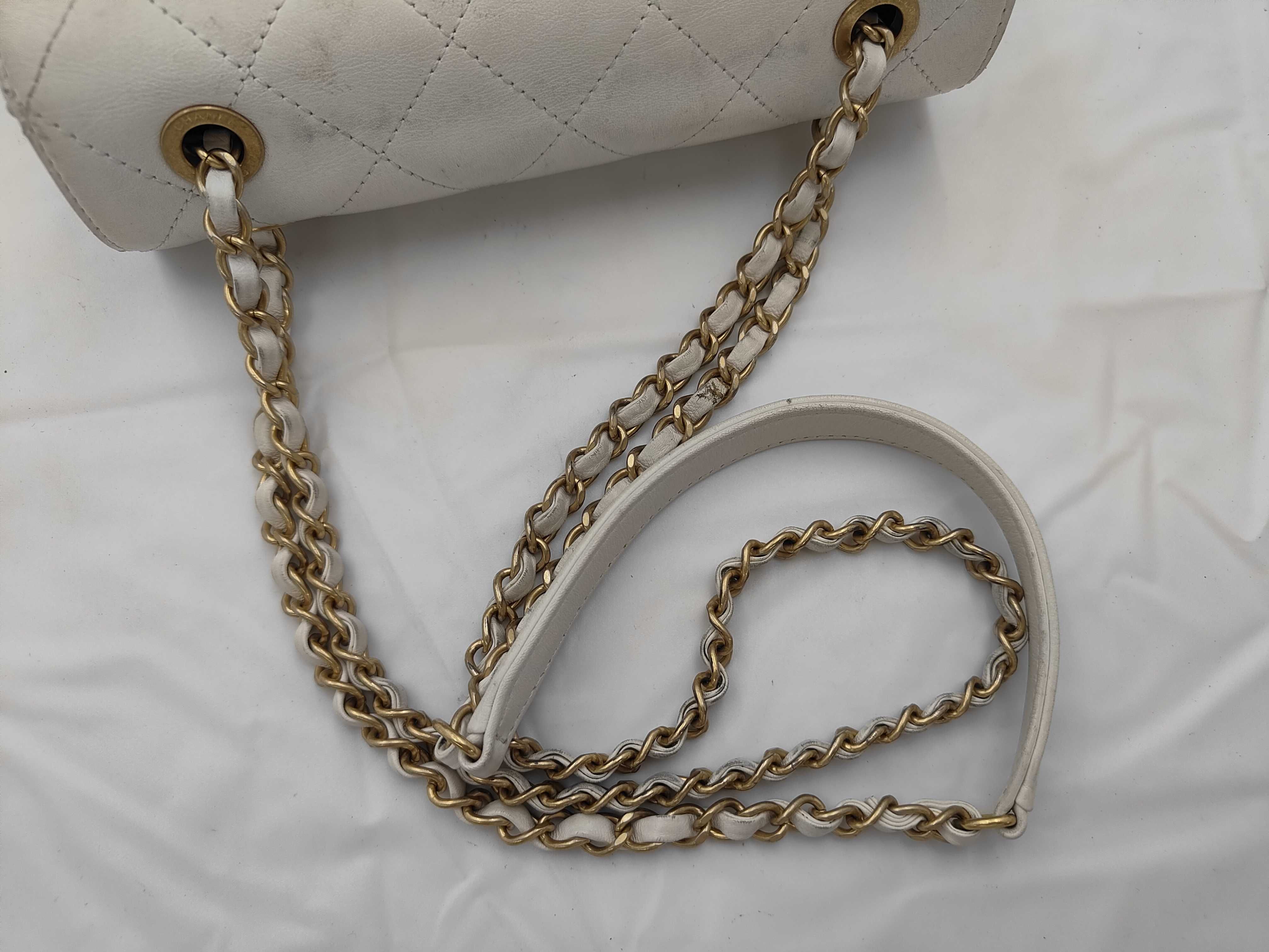Metal Logo Quilted Shoulder Bag — view 3