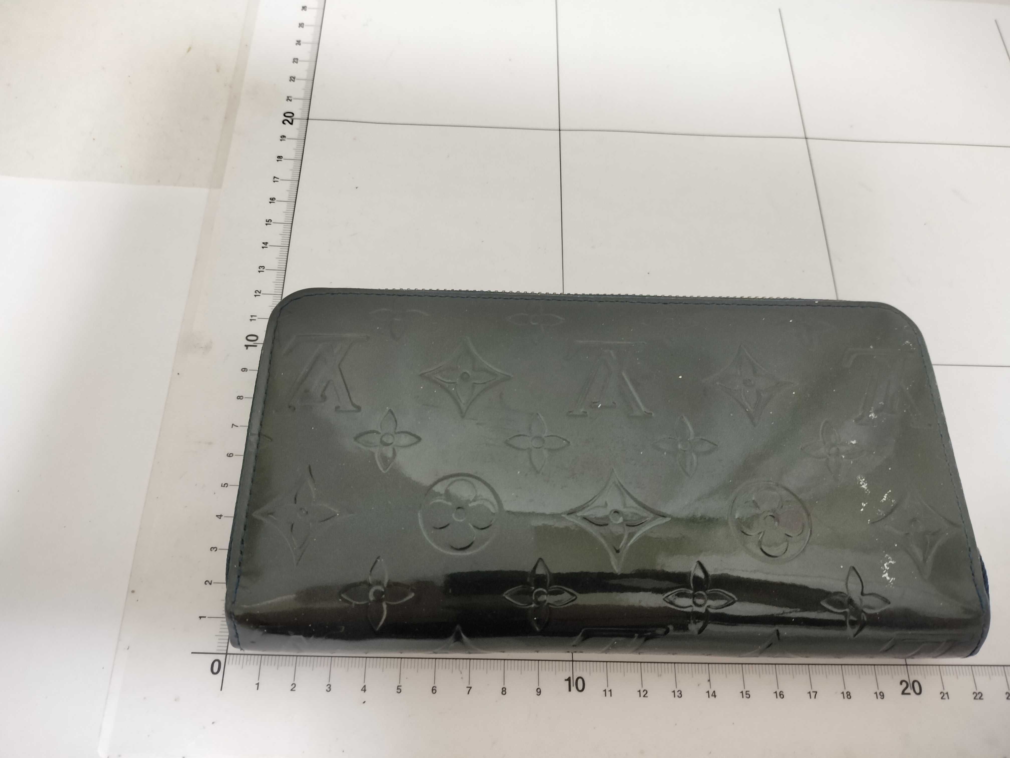 Vernis / Vernis / Long Wallet / Enamel Wallet — view 2