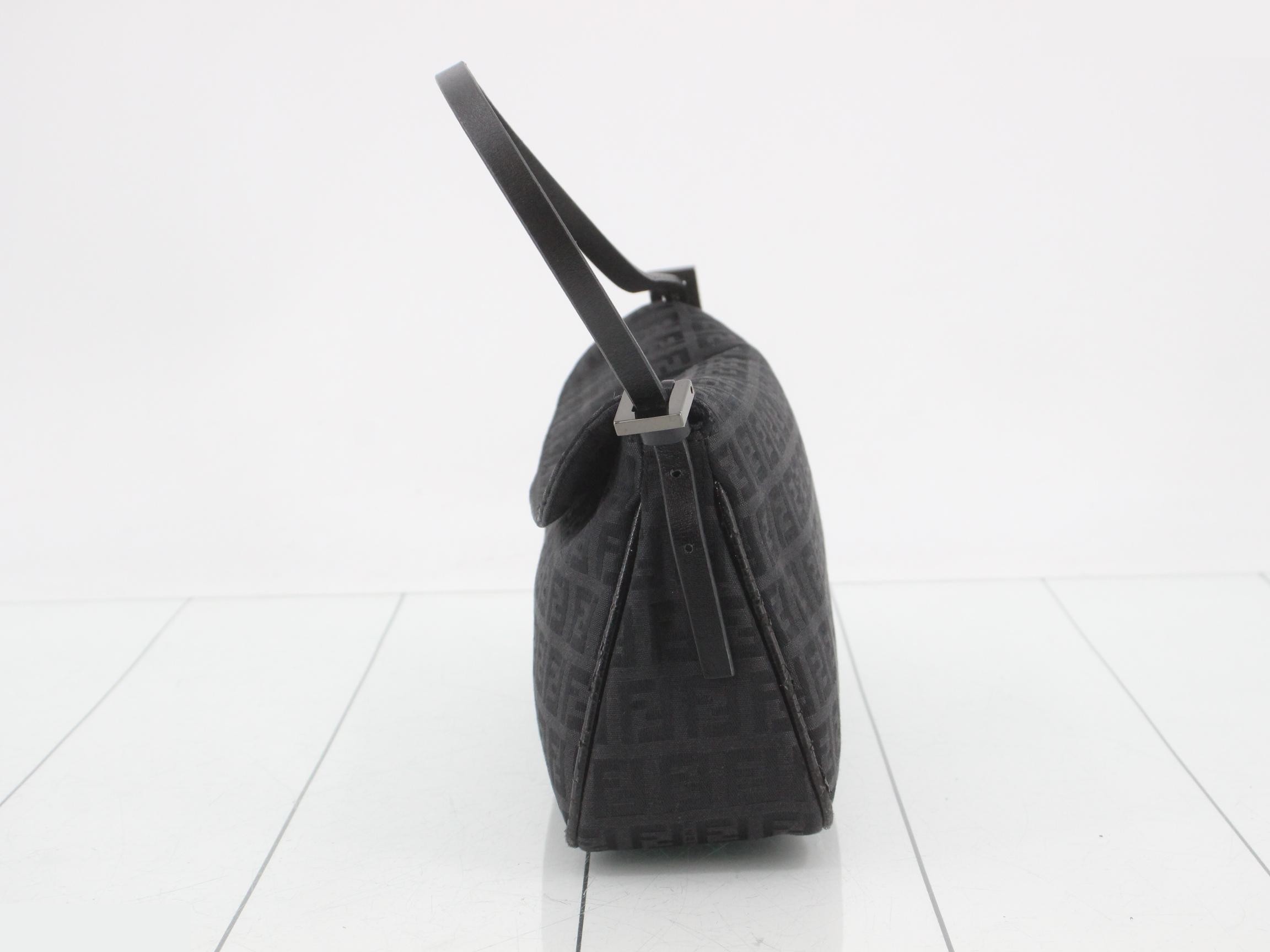 Accessory pouch Zucchino (bag) / Handbag — view 3