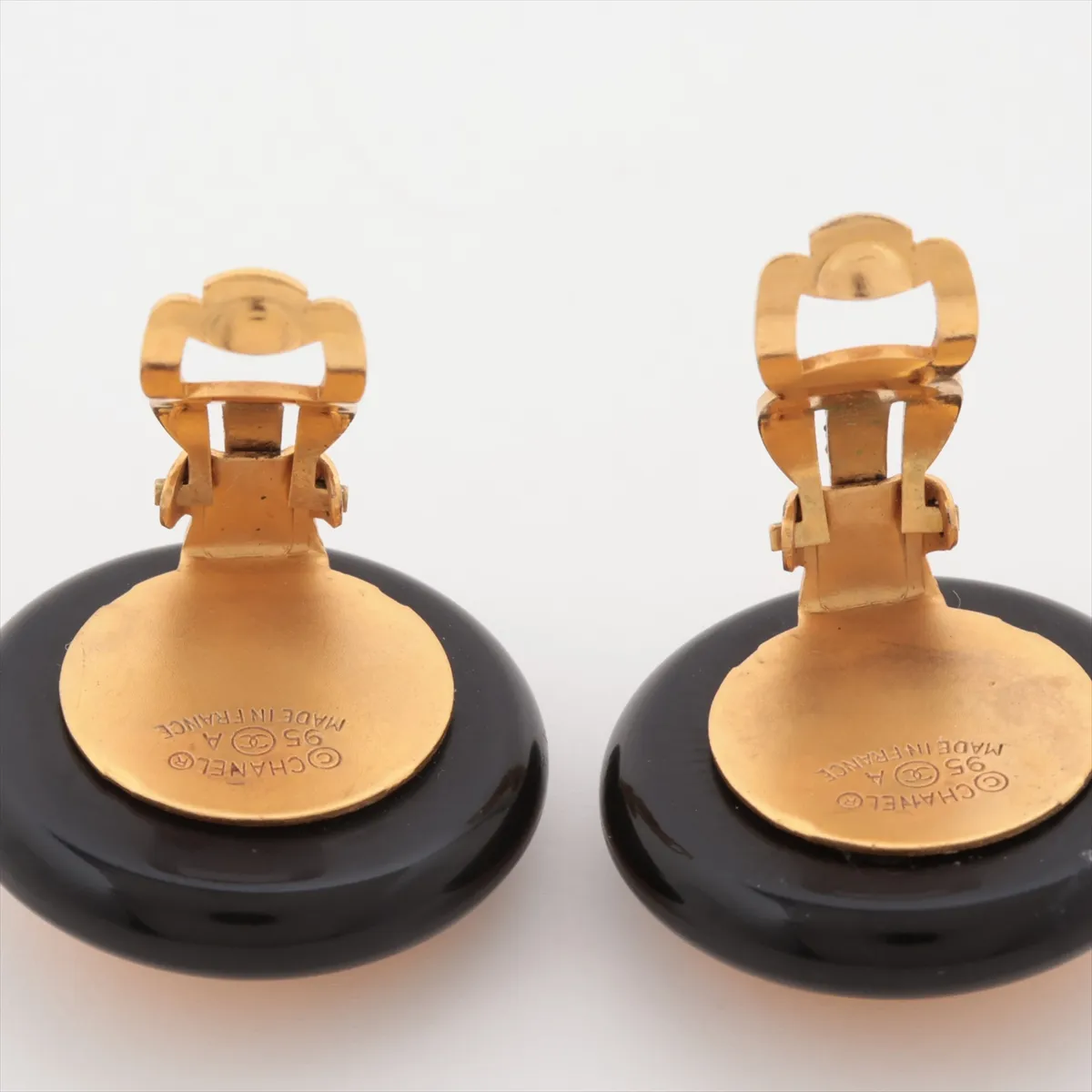 Logo 95A Earrings (Pair) GP x Resin Gold x Black — view 4