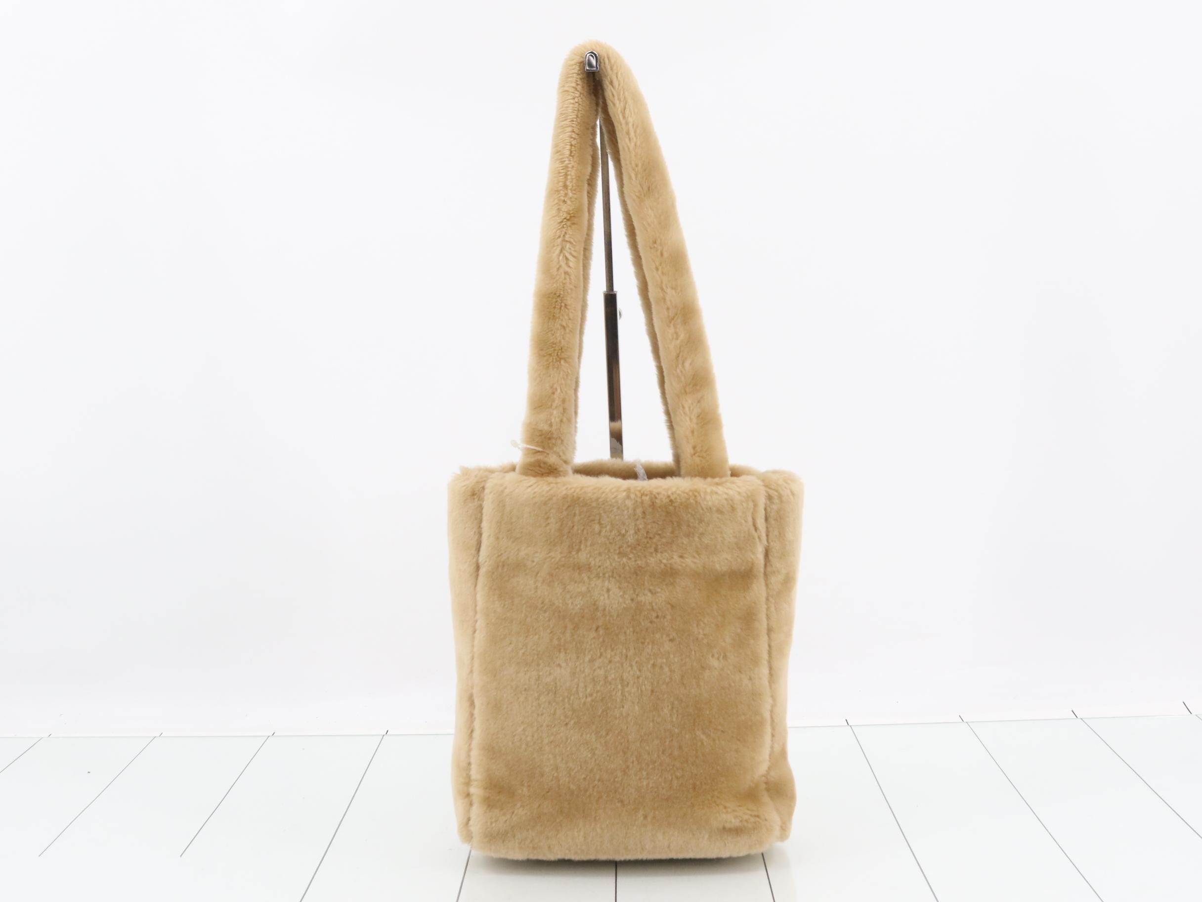 Fur handbag — view 2