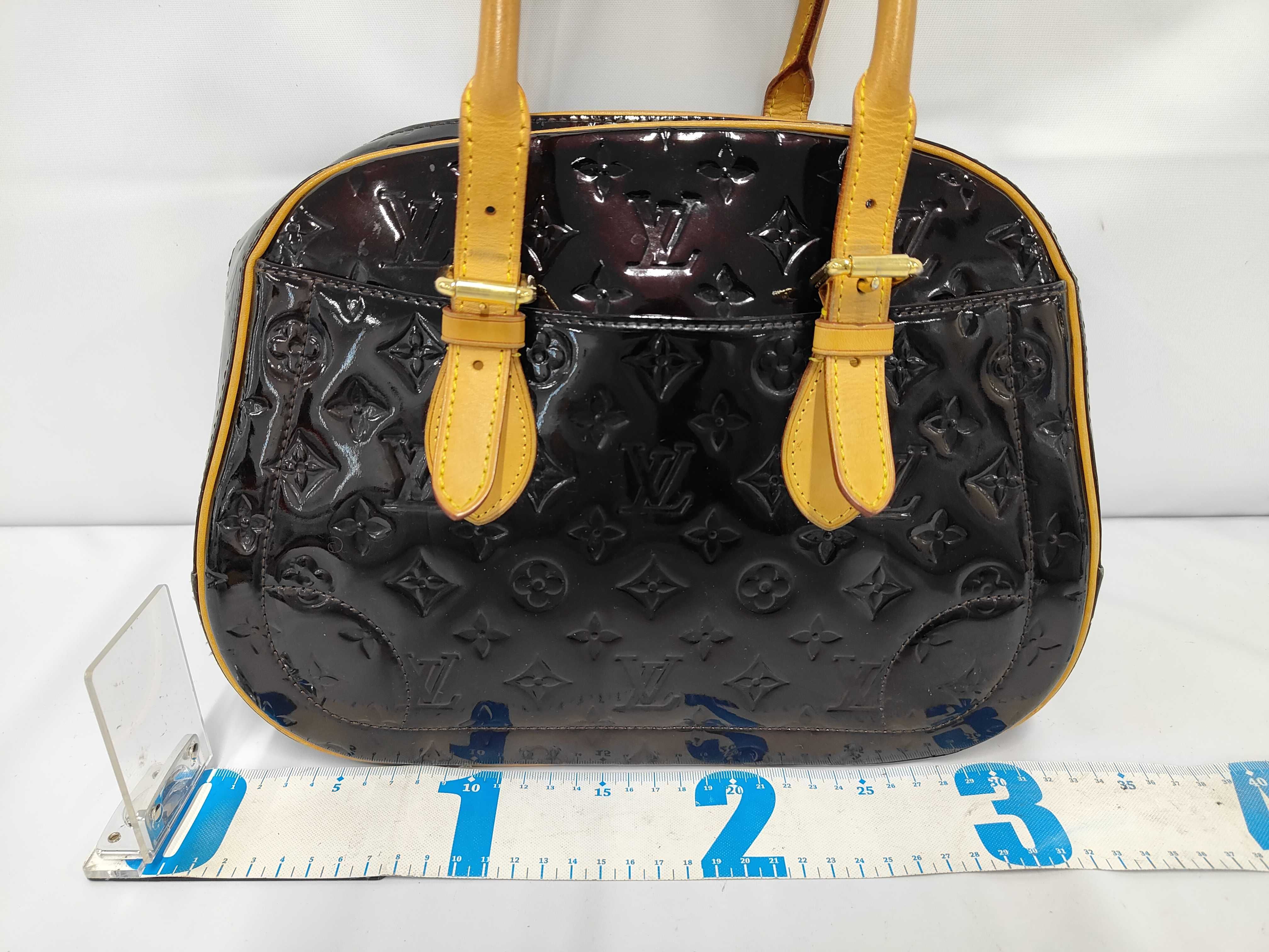 LV Vernis Summit Drive M93516 (Serial number unknown) Bag — view 2