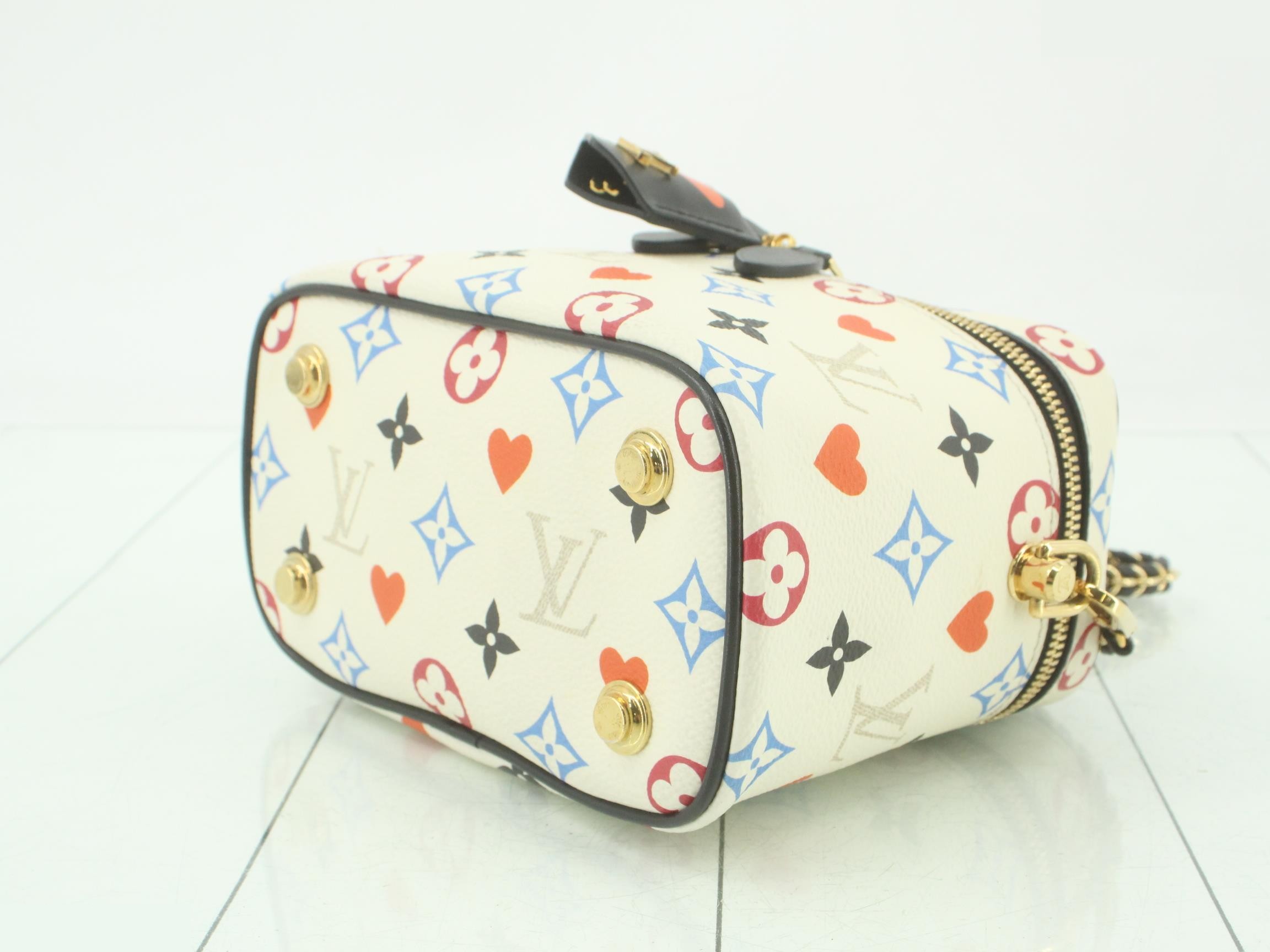 LV Vanity GameOn Vanity PM LV Monogram — view 6