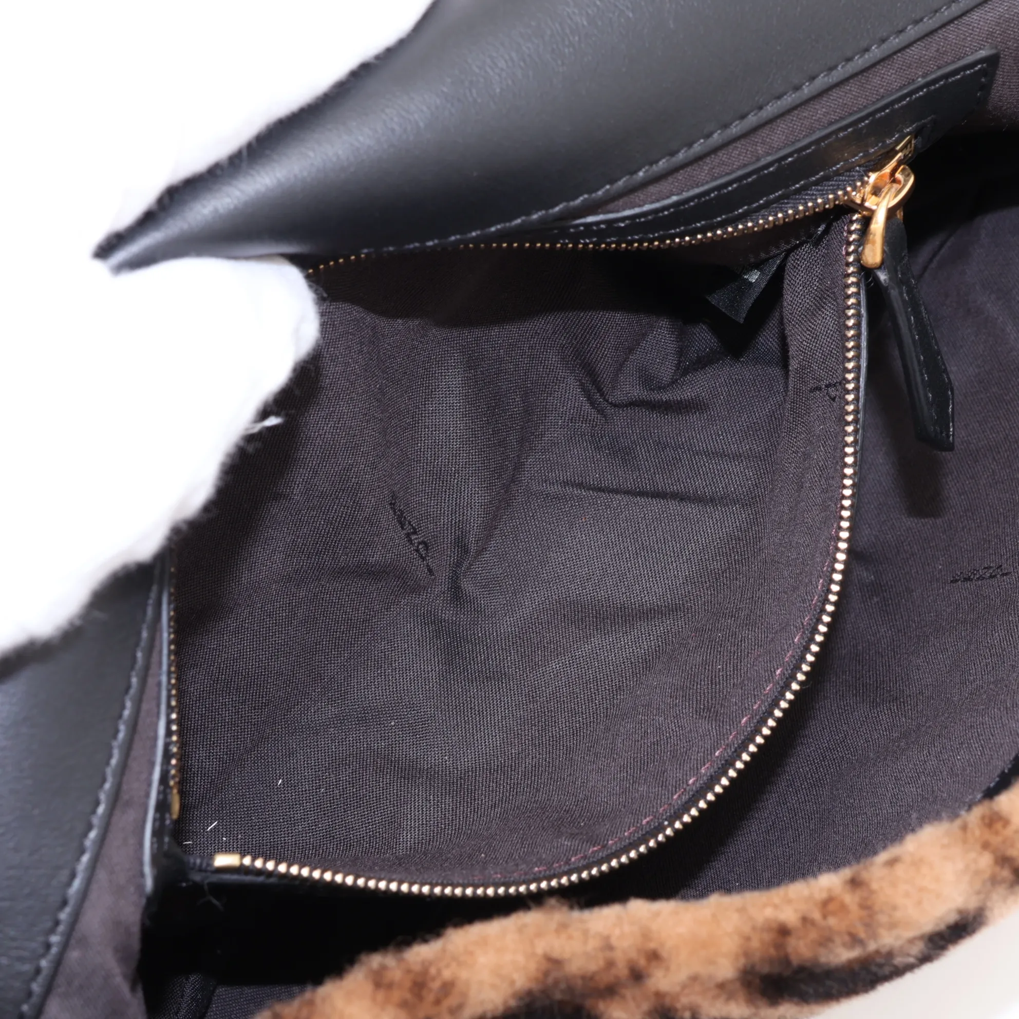 Mamma Bucket 8BR771 Fur x Leather 2-Way Shoulder Bag, Brown — view 9