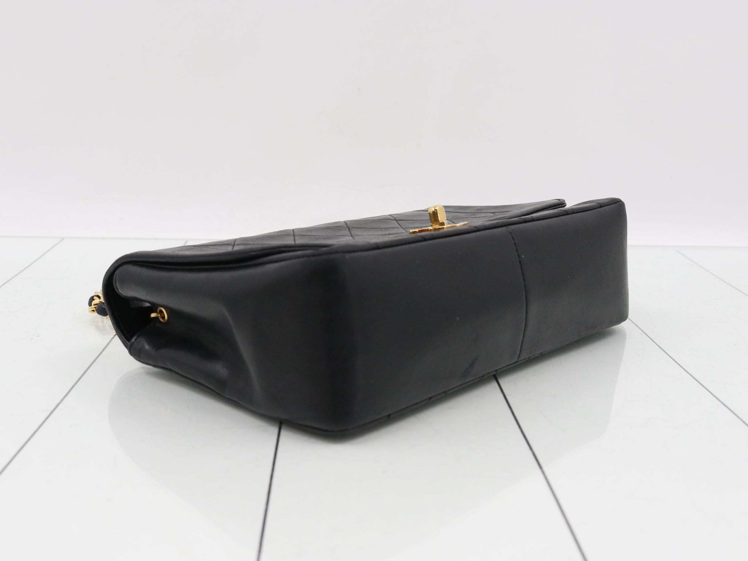 Matelassé 25 Lambskin Chain Shoulder Bag, Black — view 5