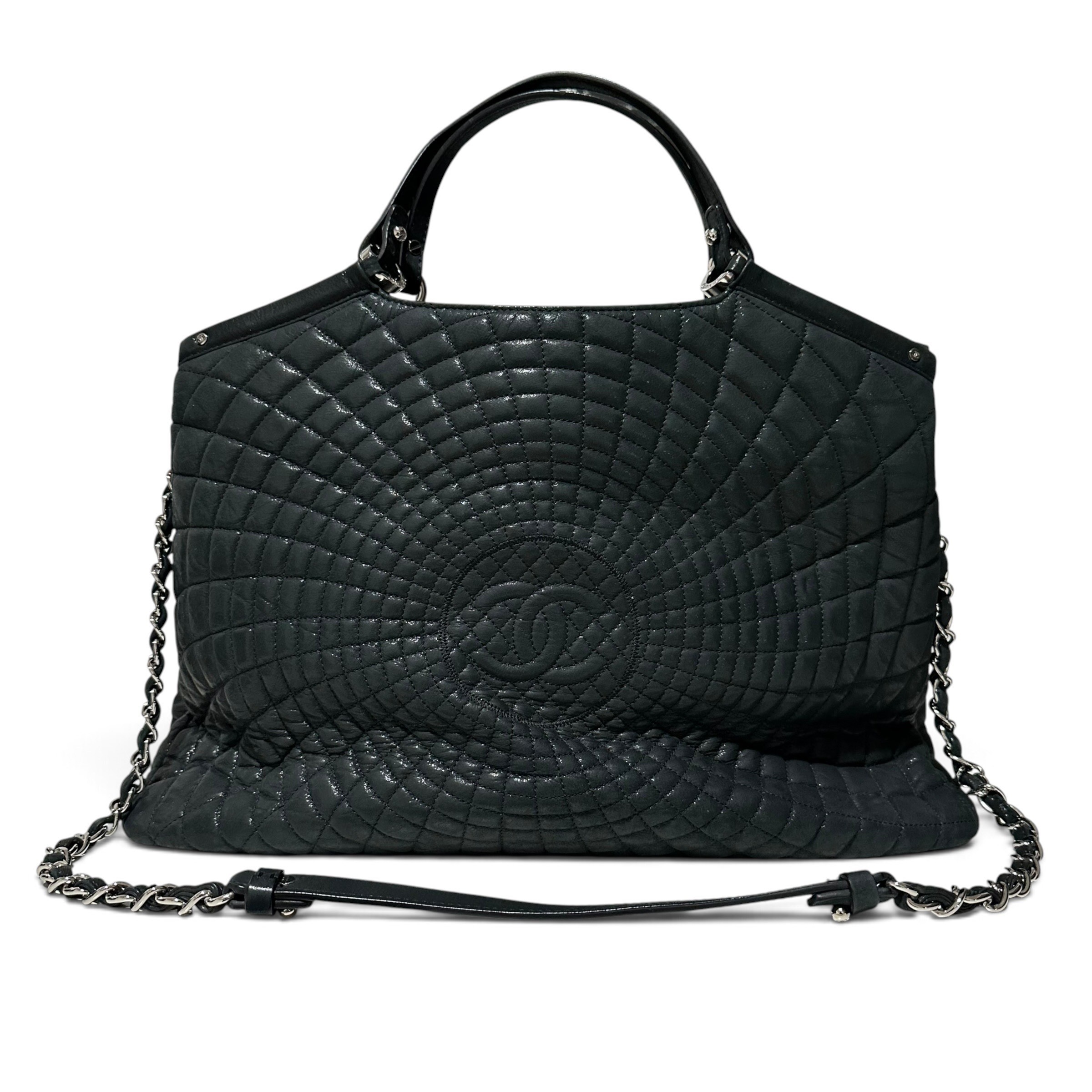Quilted Large Sea Hit Tote Bag with Coco Mark - Black/Silver