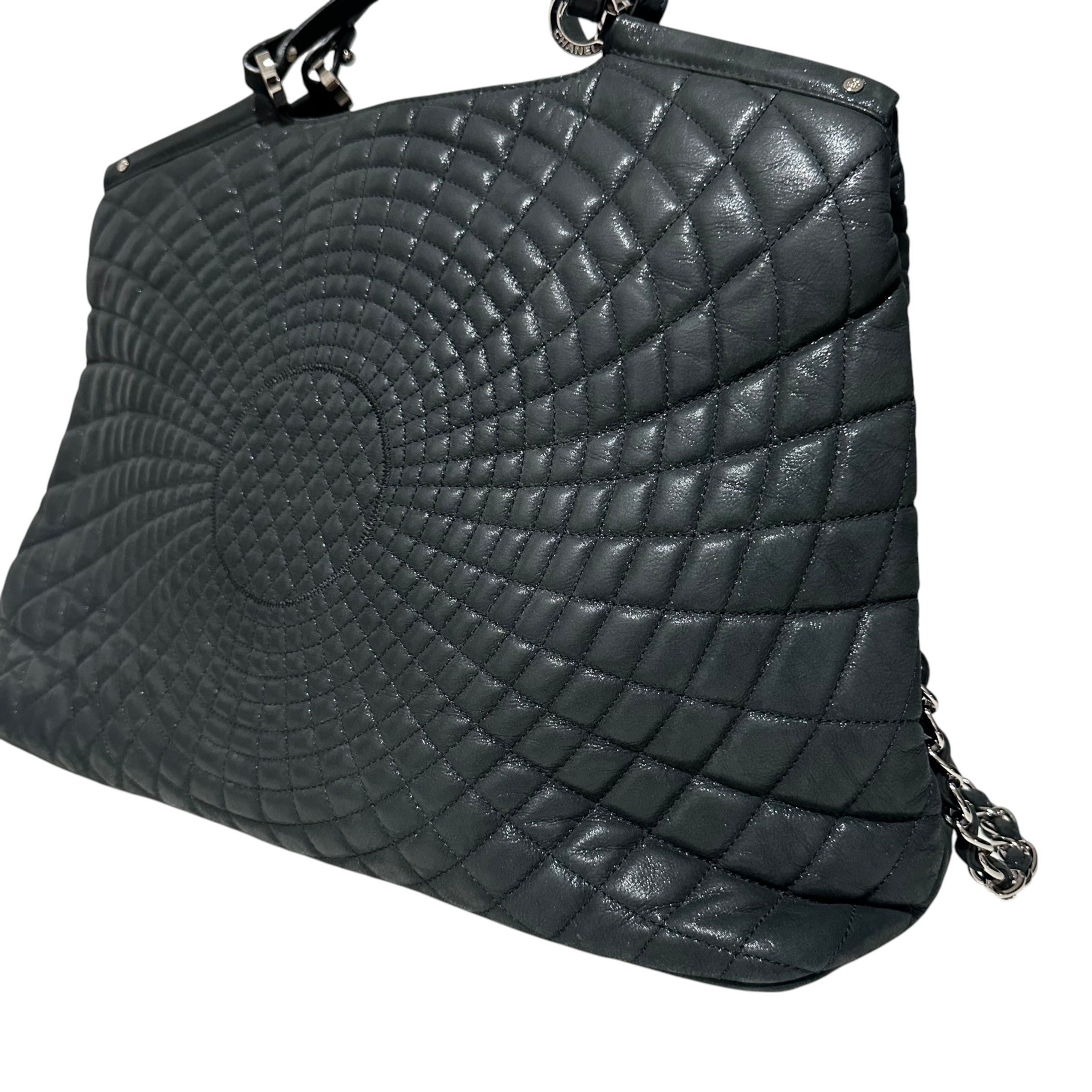 Quilted Large Sea Hit Tote Bag with Coco Mark - Black/Silver — view 4