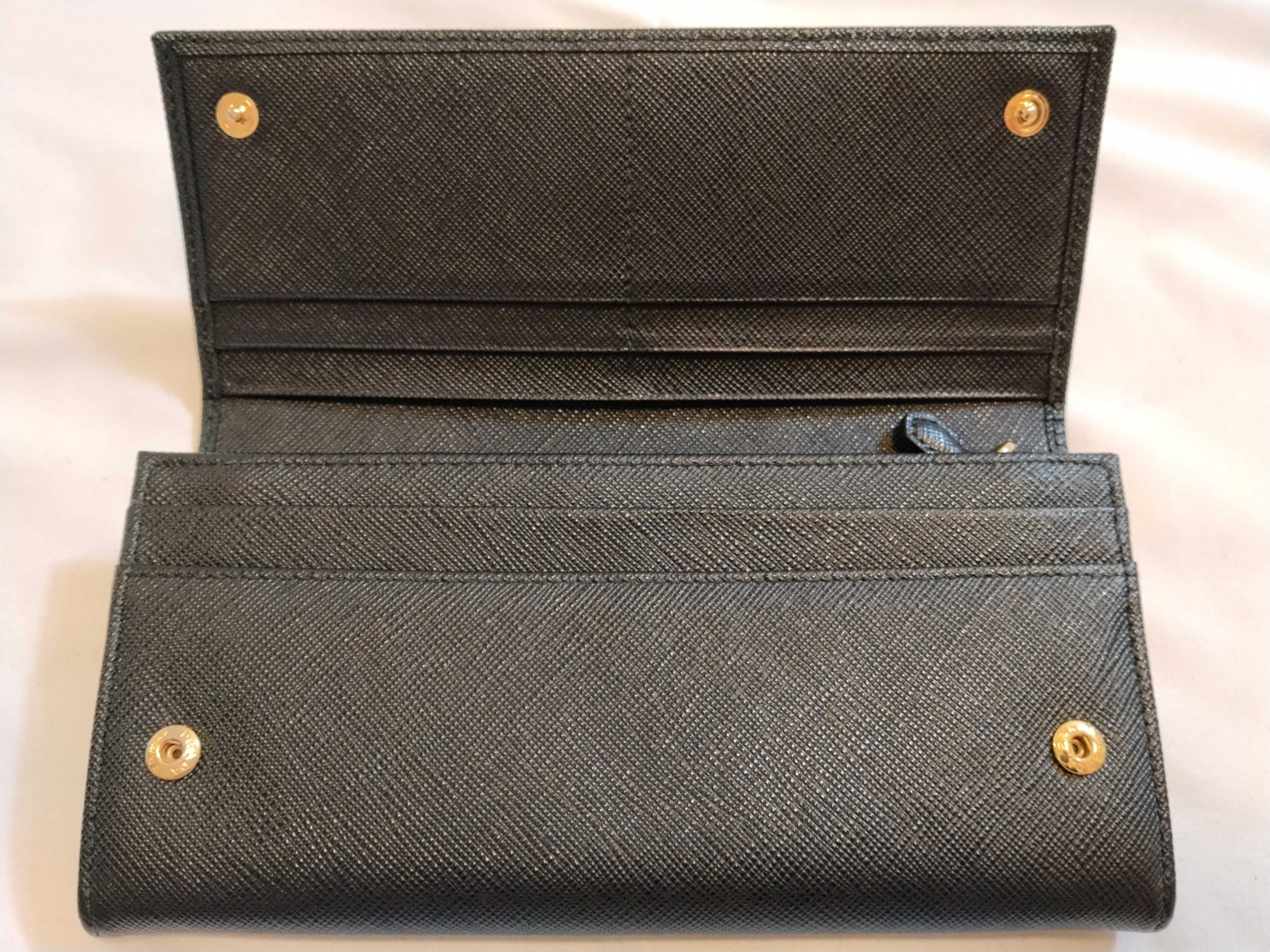 long wallet — view 12
