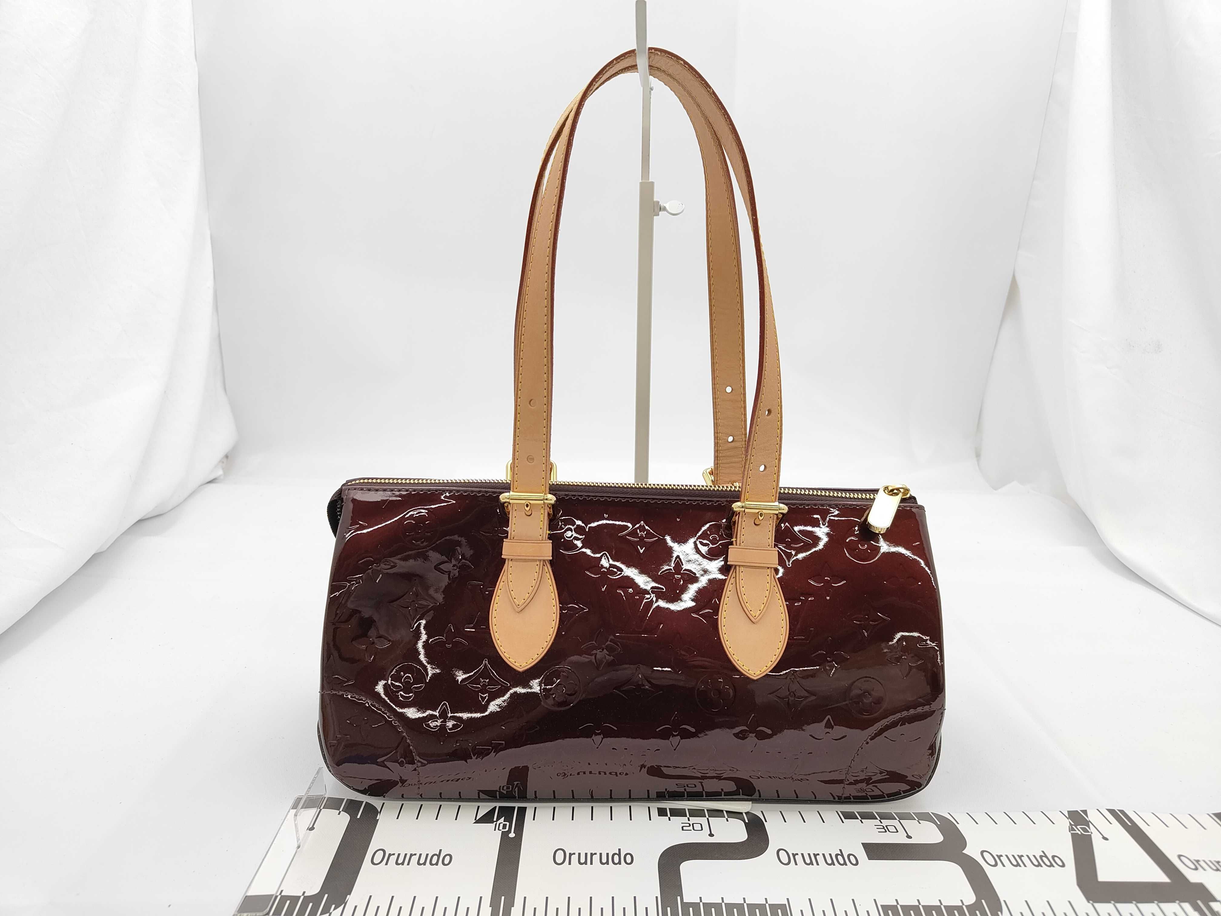 M93510 Rosewood Avenue Shoulder Bag Amarante Vernis Shoulder Bag — view 2