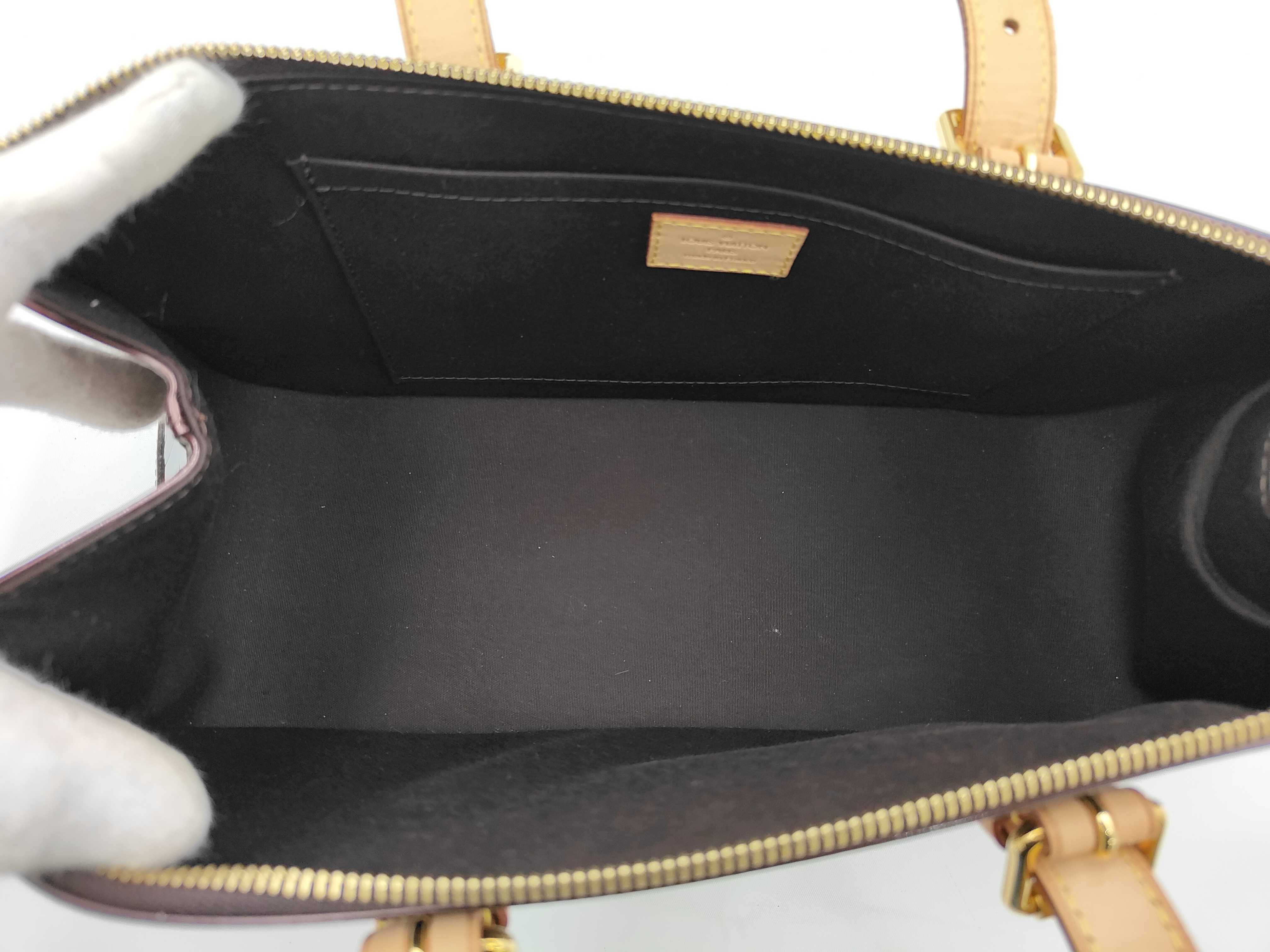 M93510 Rosewood Avenue Shoulder Bag Amarante Vernis Shoulder Bag — view 10