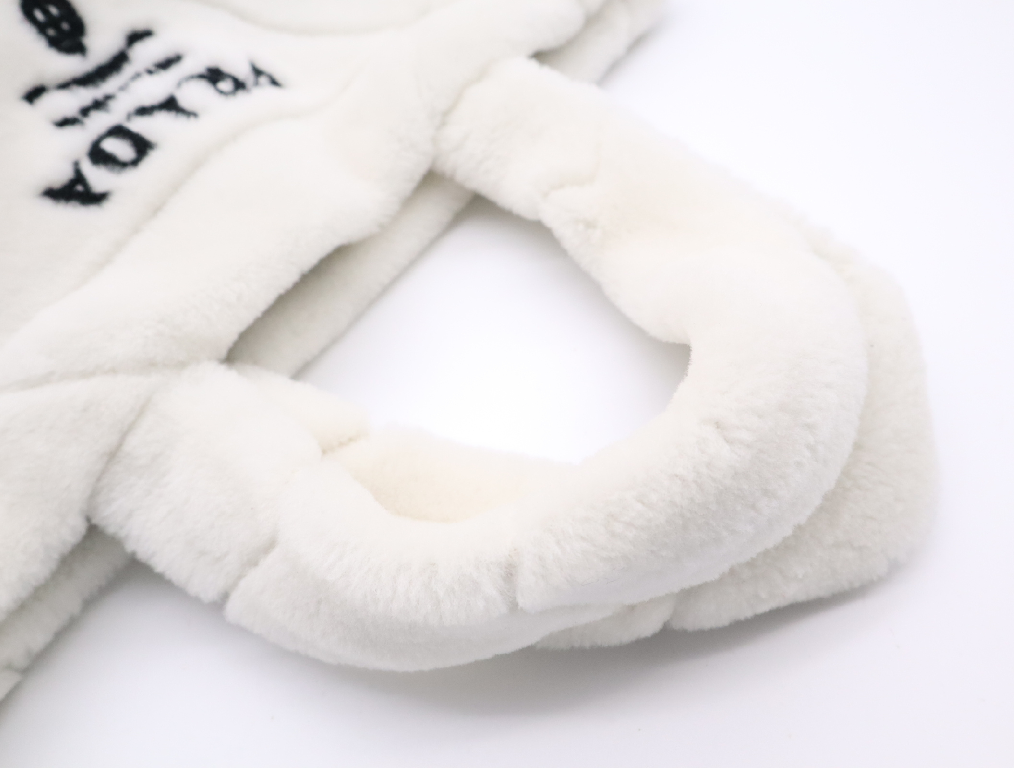 1BG427V Shearling Quilted Tote Bag with Pouch (White) — view 12