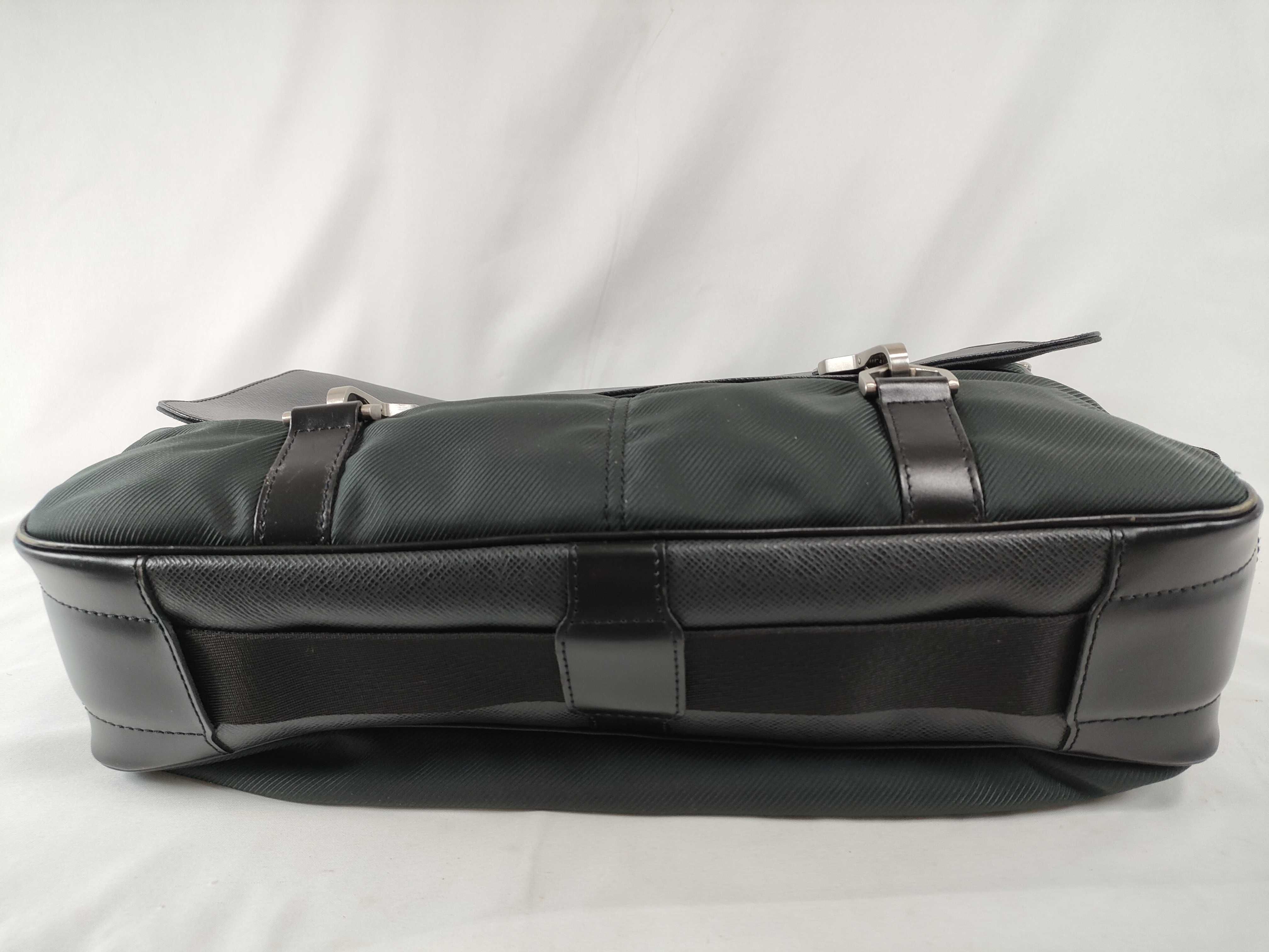Taiga LV Taiga Delsu M30162 SP0051 Shoulder Bag — view 7