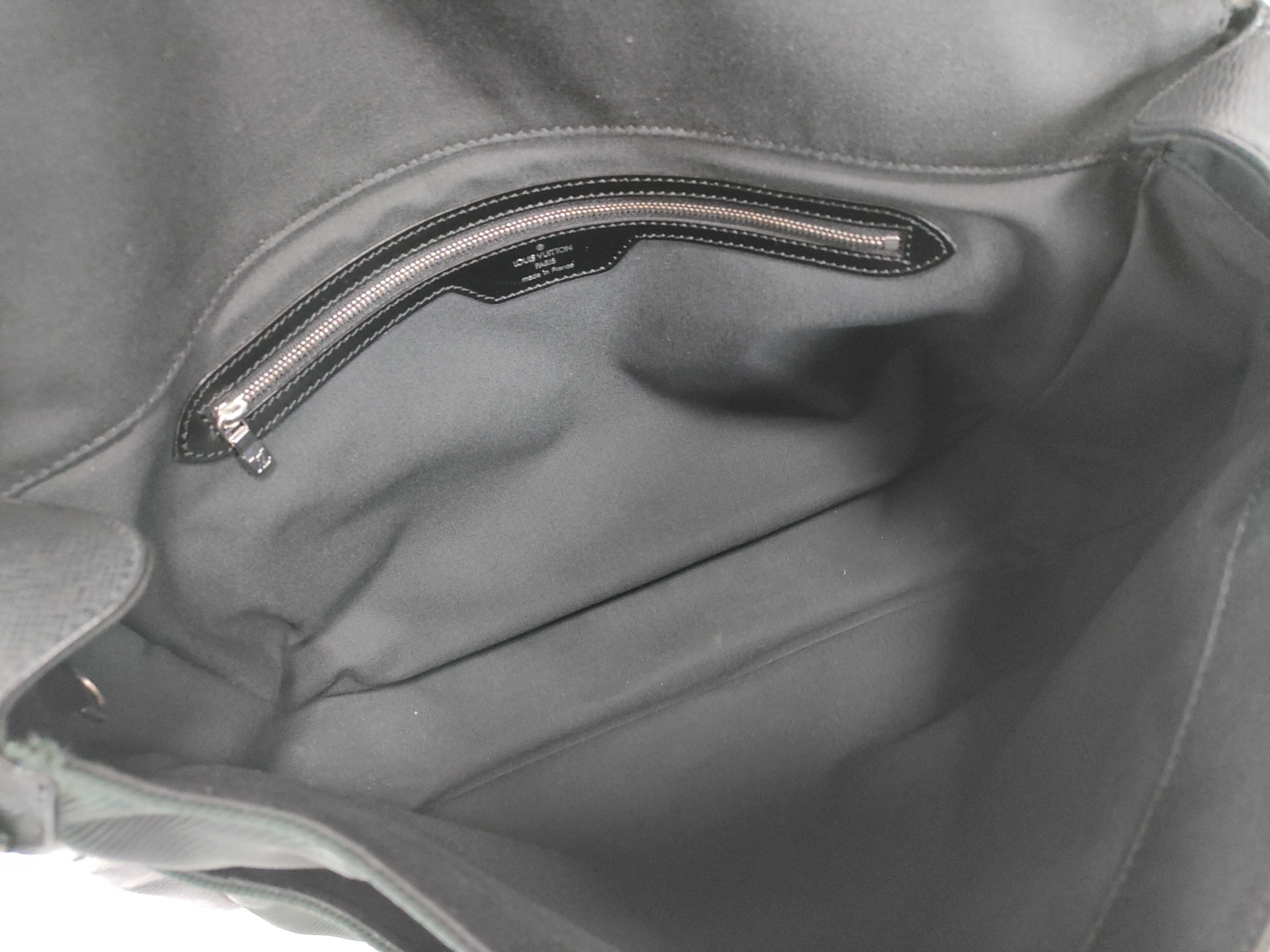 Taiga LV Taiga Delsu M30162 SP0051 Shoulder Bag — view 10
