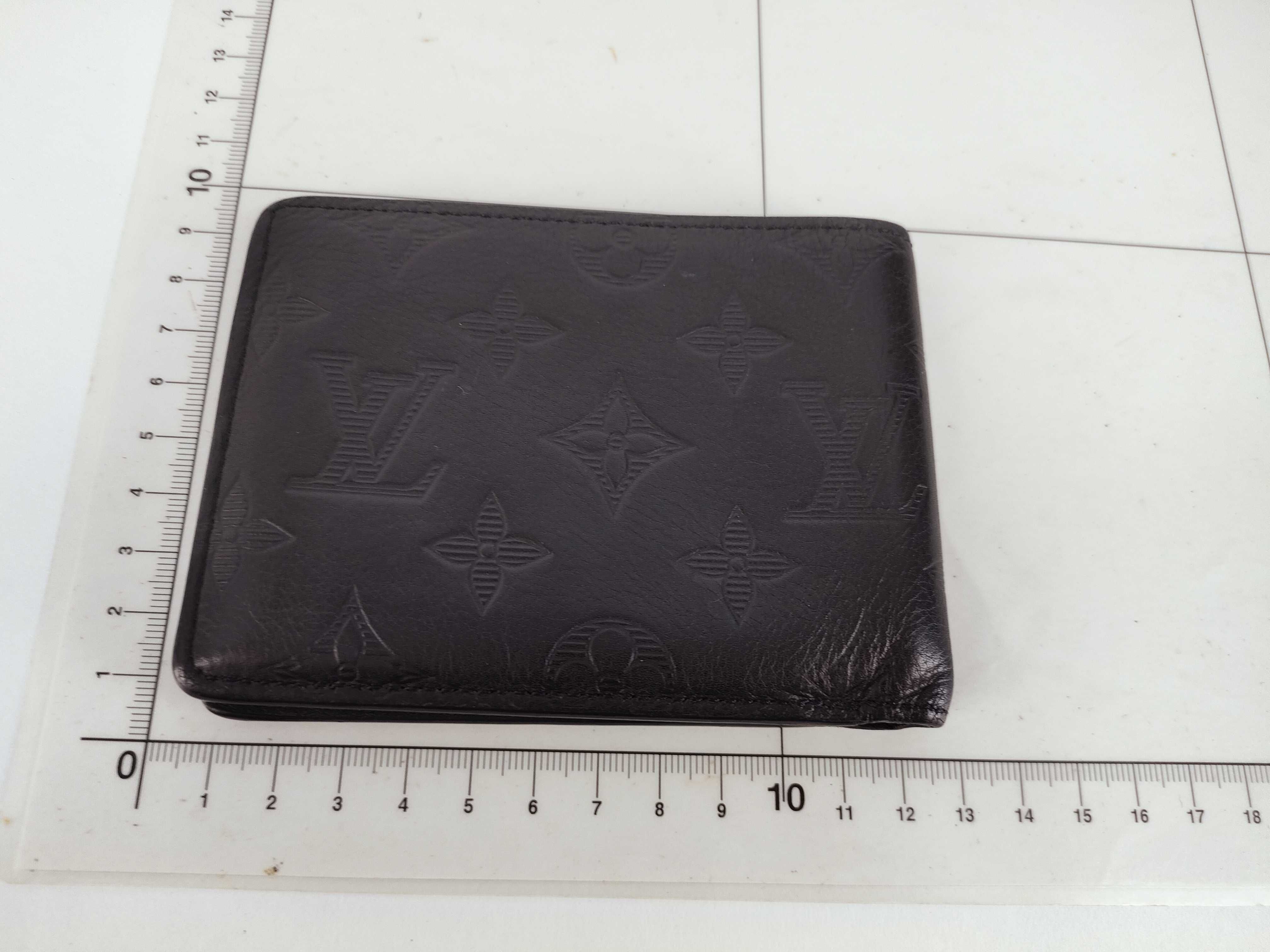 Monogram Louis Vuitton M62901 Monogram Black Leather Billfold — view 2