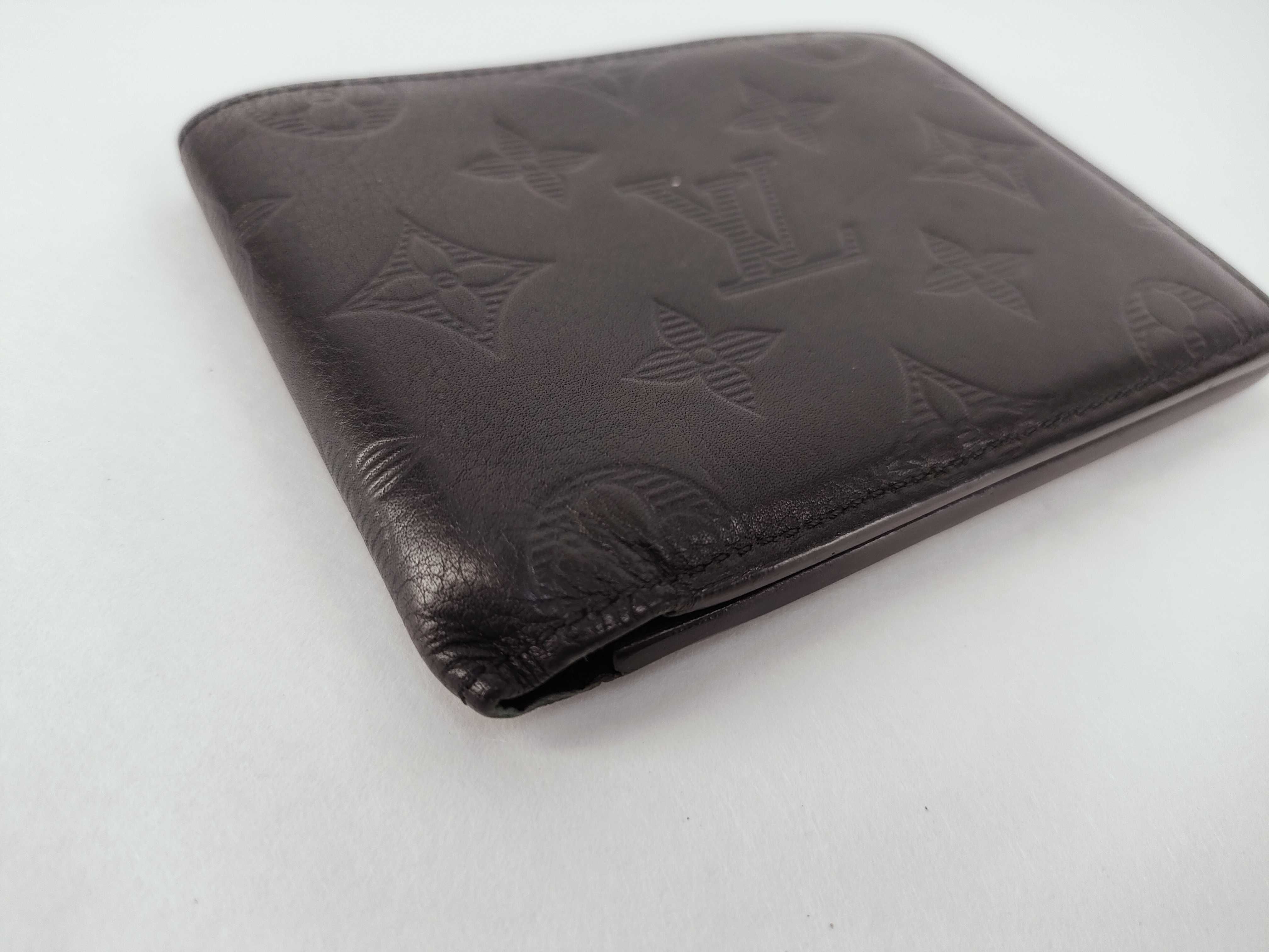 Monogram Louis Vuitton M62901 Monogram Black Leather Billfold — view 3