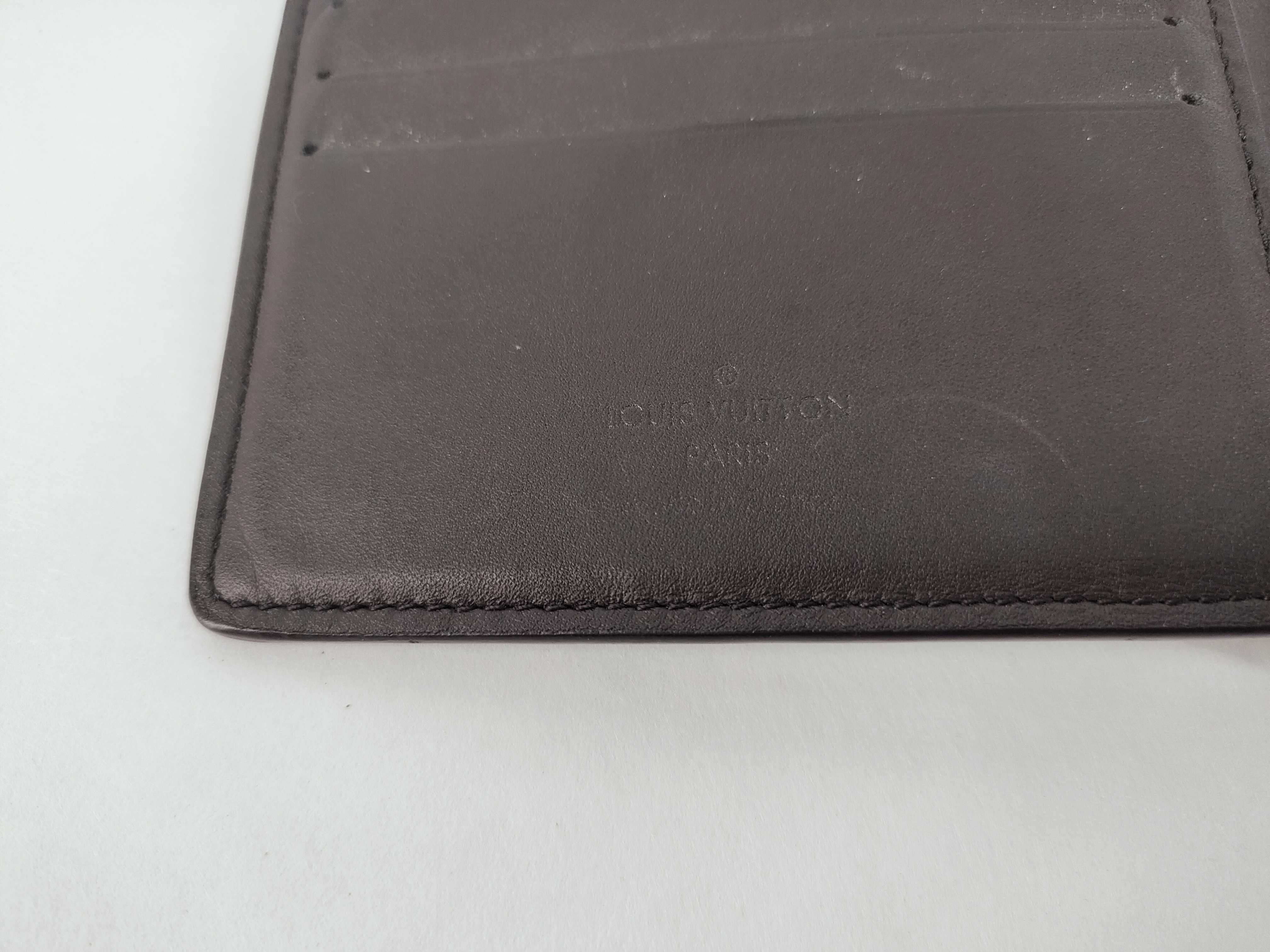 Monogram Louis Vuitton M62901 Monogram Black Leather Billfold — view 9