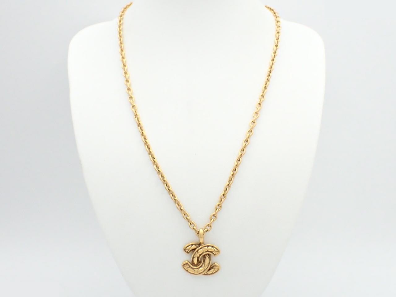 Coco Mark Matelassé Necklace (with comments) — view 3