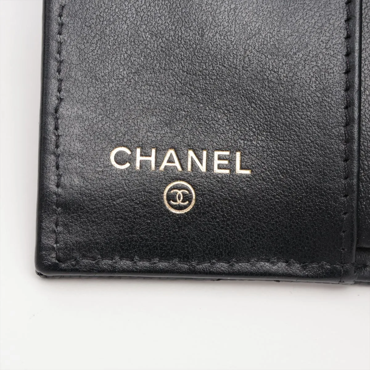 Matelassé Caviar Skin Compact Wallet, Black x Purple, Gold Hardware, E48X8XC6 — view 8