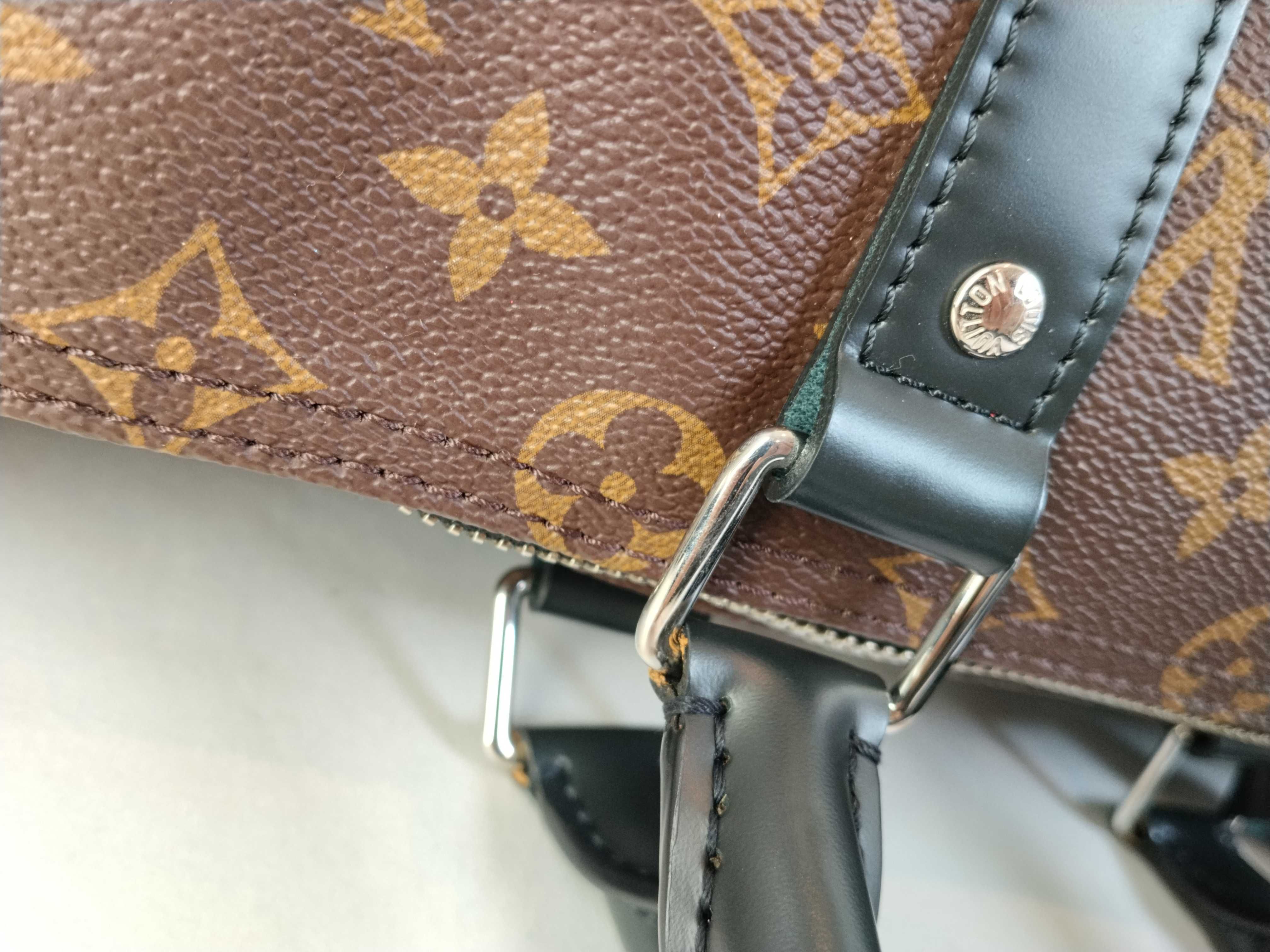 Monogram Louis Vuitton Keepall Bandoulière 45 Monogram Bag M56711 Boston Bag — view 5