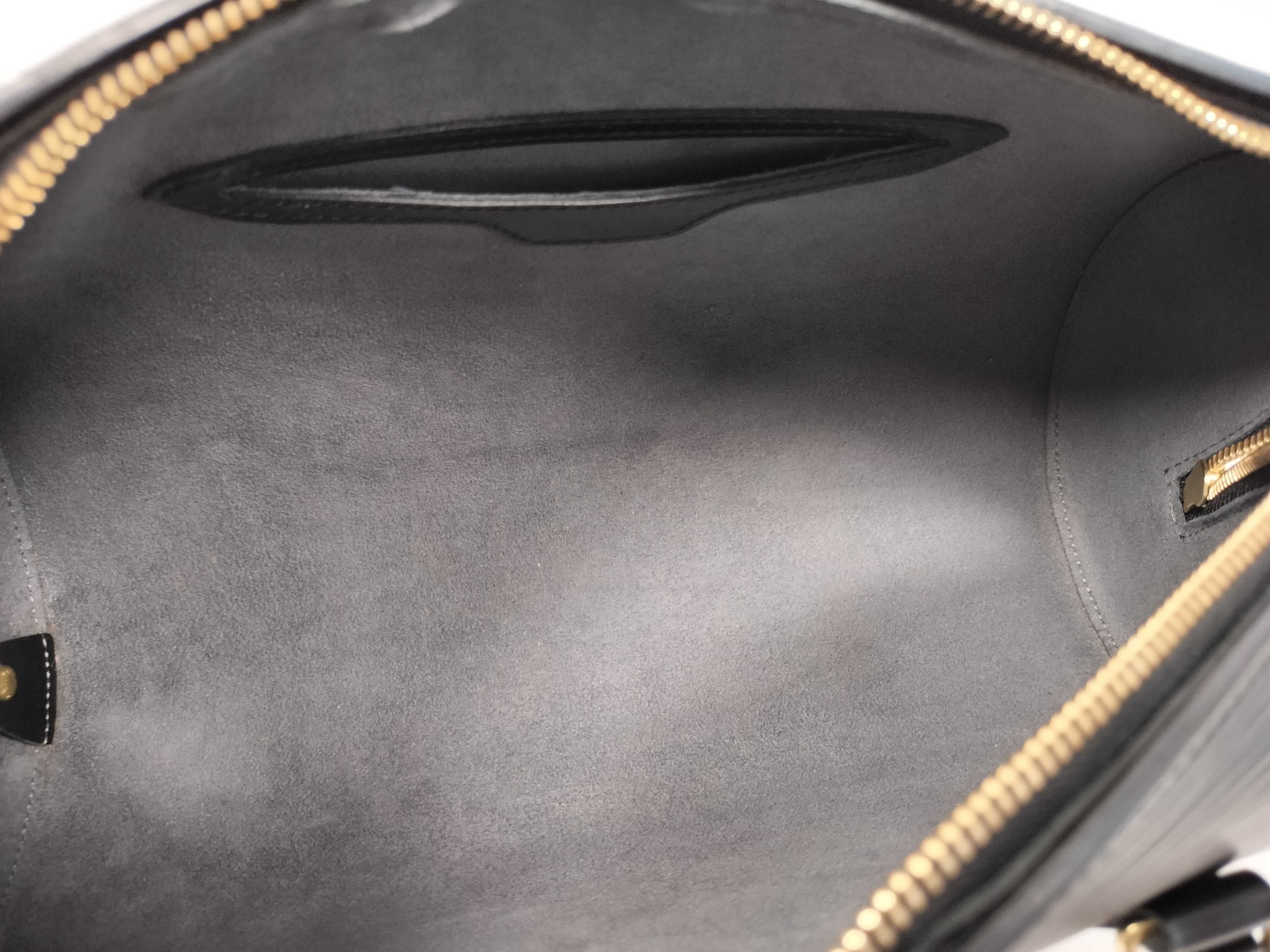 Epi Soufflot M52222 Black Handbag — view 11