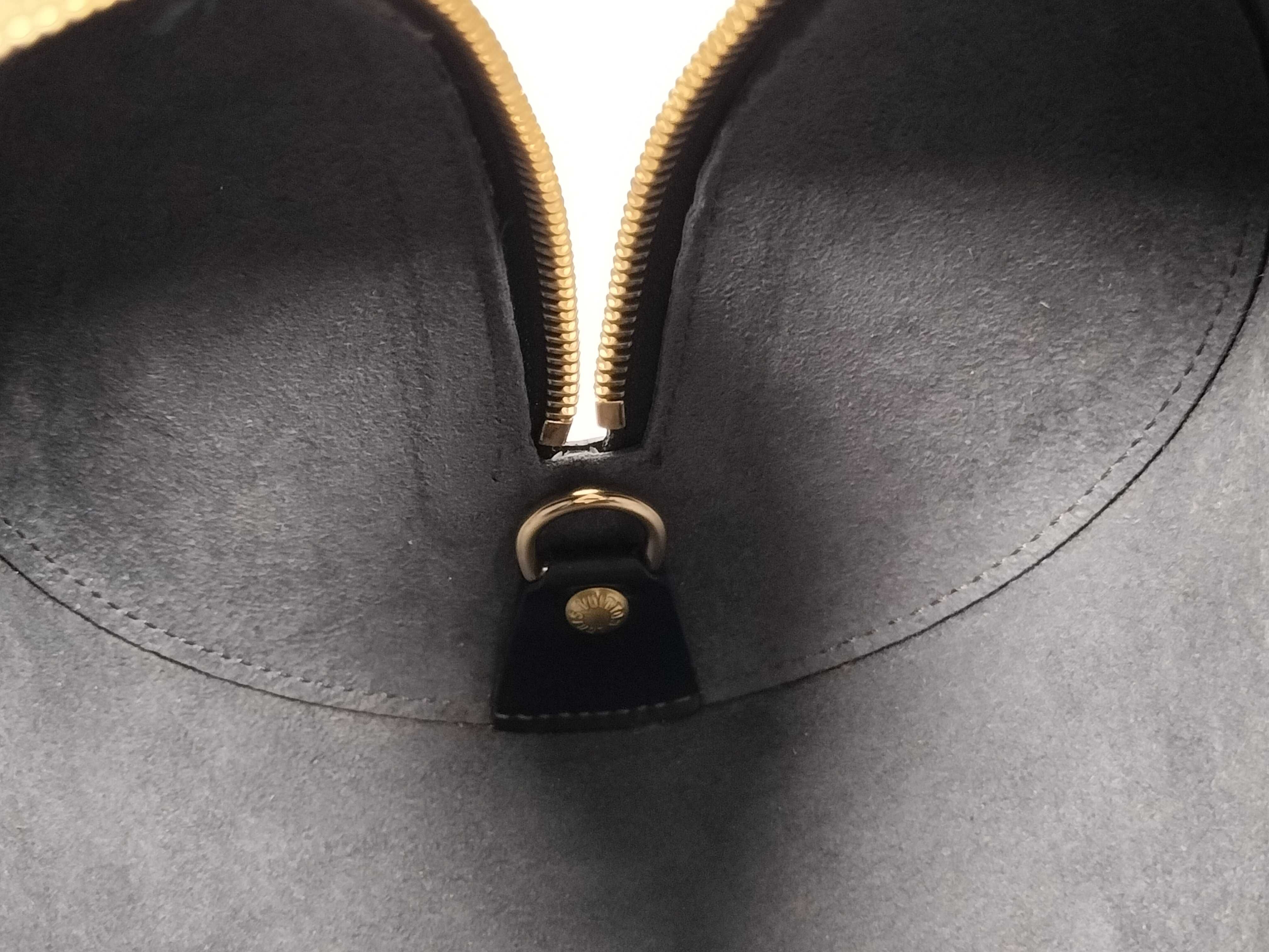 Epi Soufflot M52222 Black Handbag — view 10