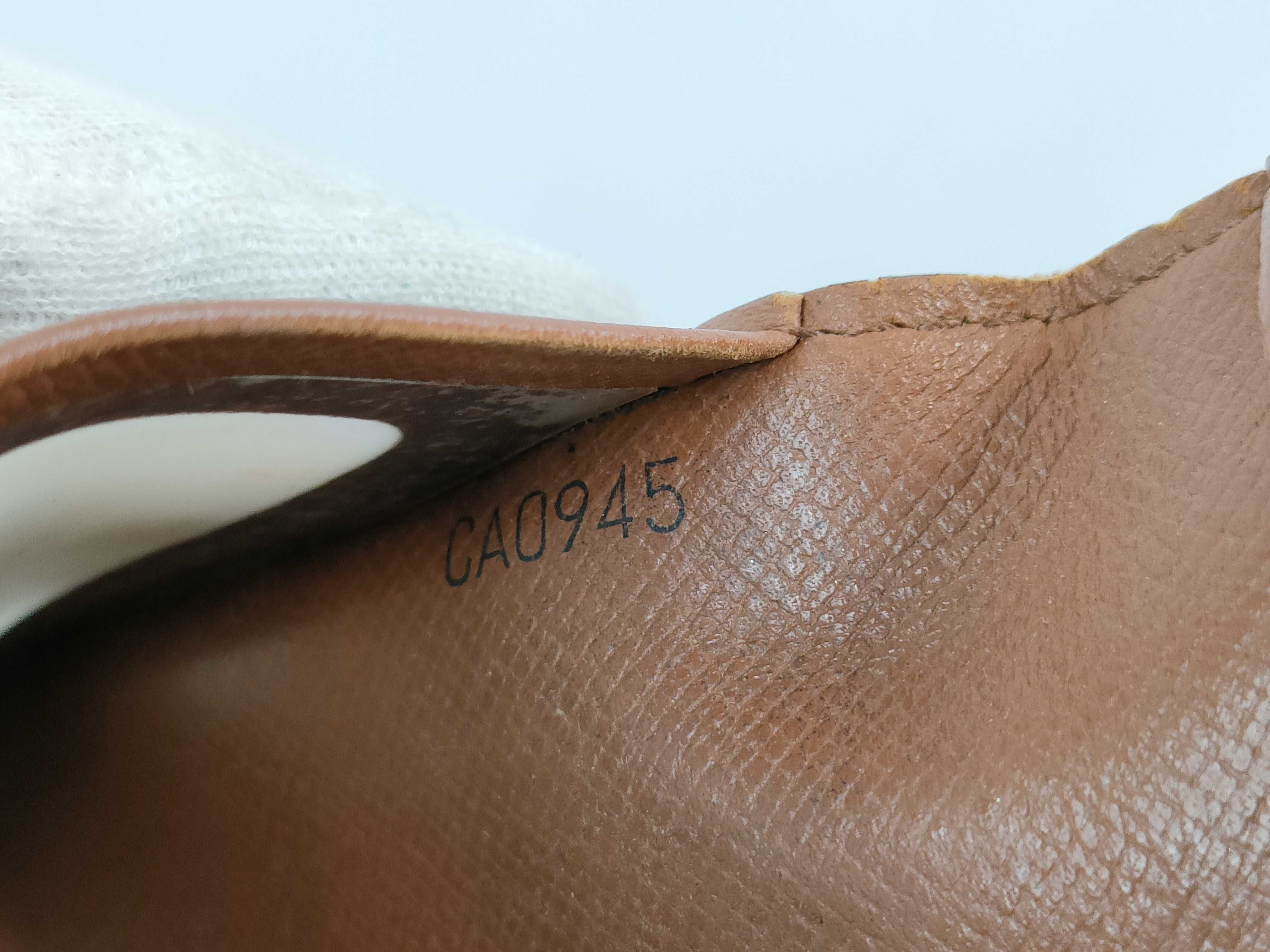 Monogram Porte 2 Cartes Vertical Card Case — view 13