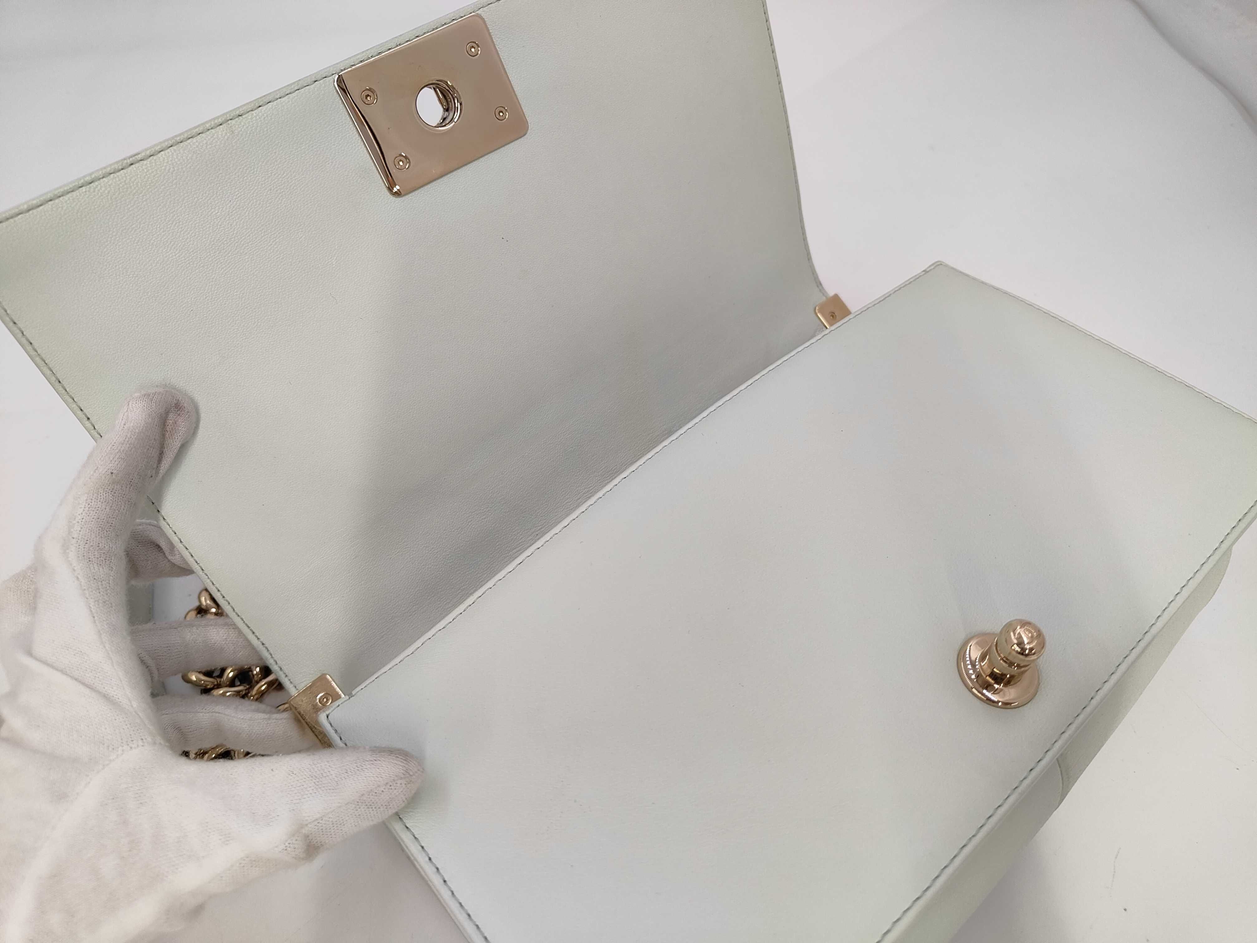2248 Boy 25 Chain Shoulder Bag, Mint Green, Gold Hardware — view 9