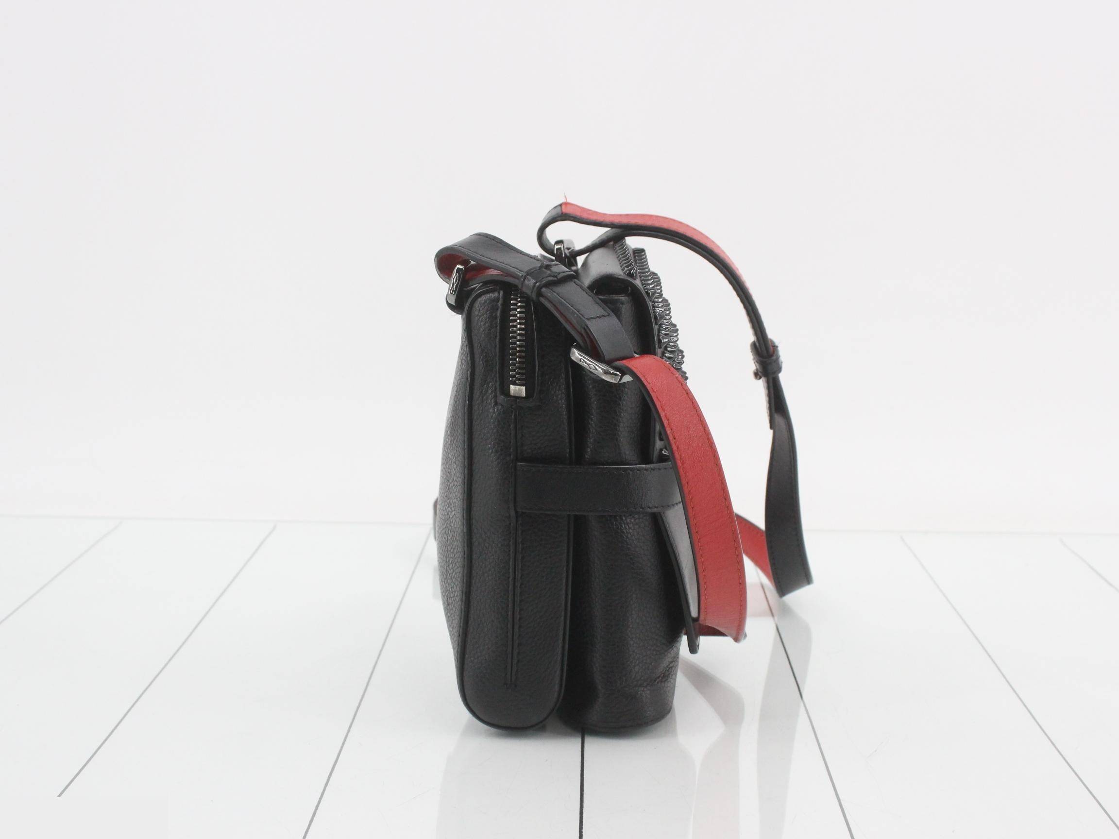 Leather shoulder bag — view 4