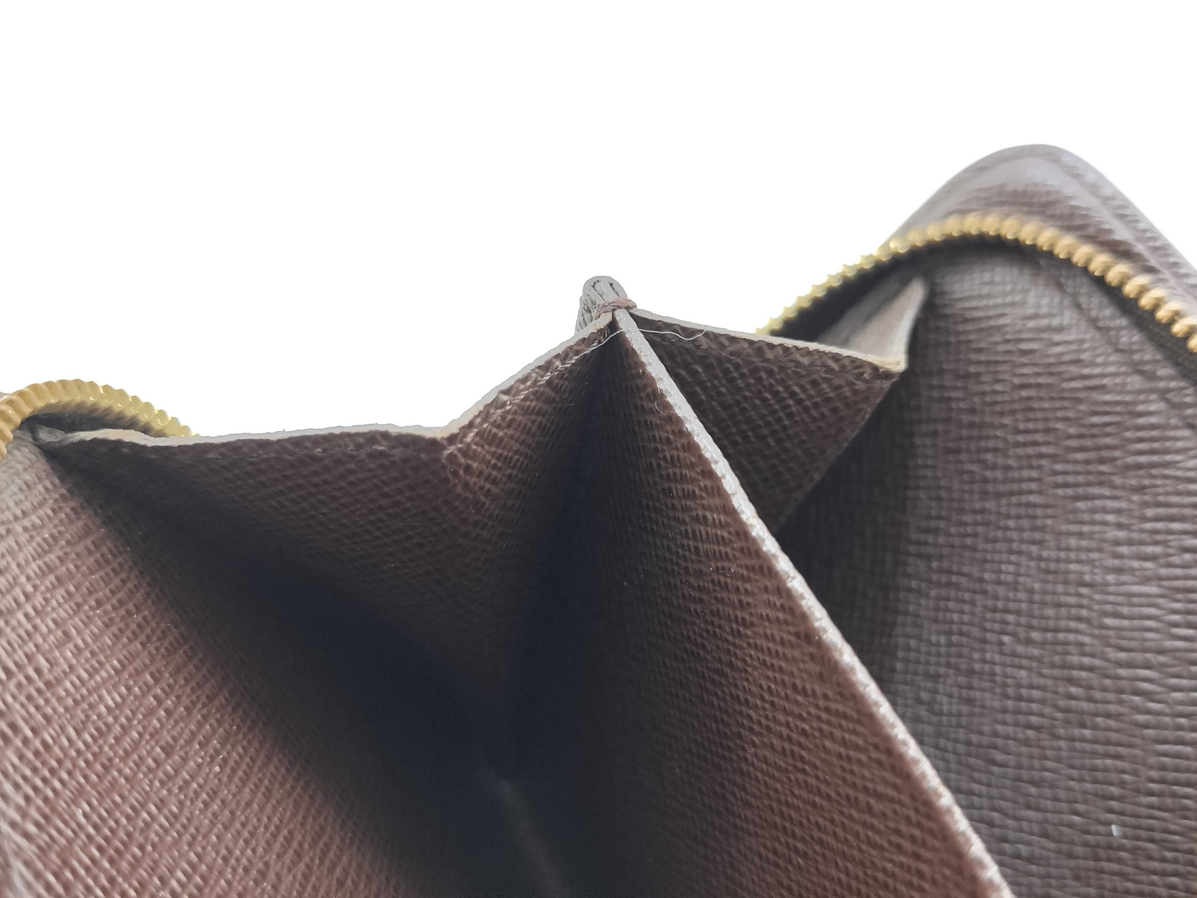 Damier LV Wallet — view 14