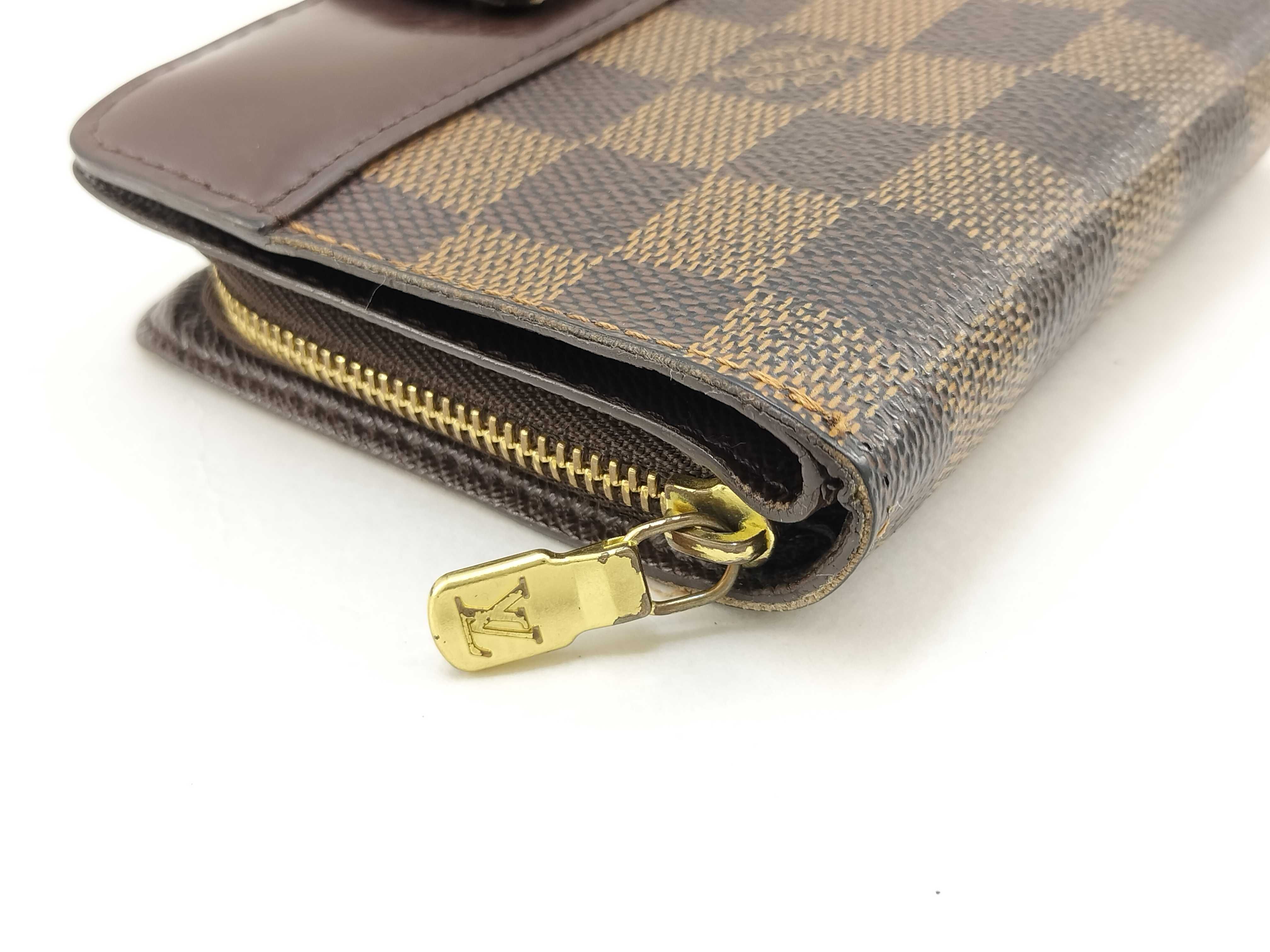 Damier LV Wallet — view 6