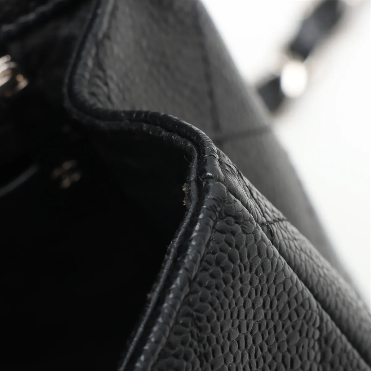 Deca Matelasse 30 Large Caviar Skin Single Flap Double Chain Bag Black Silver Hardware A28600 — view 11
