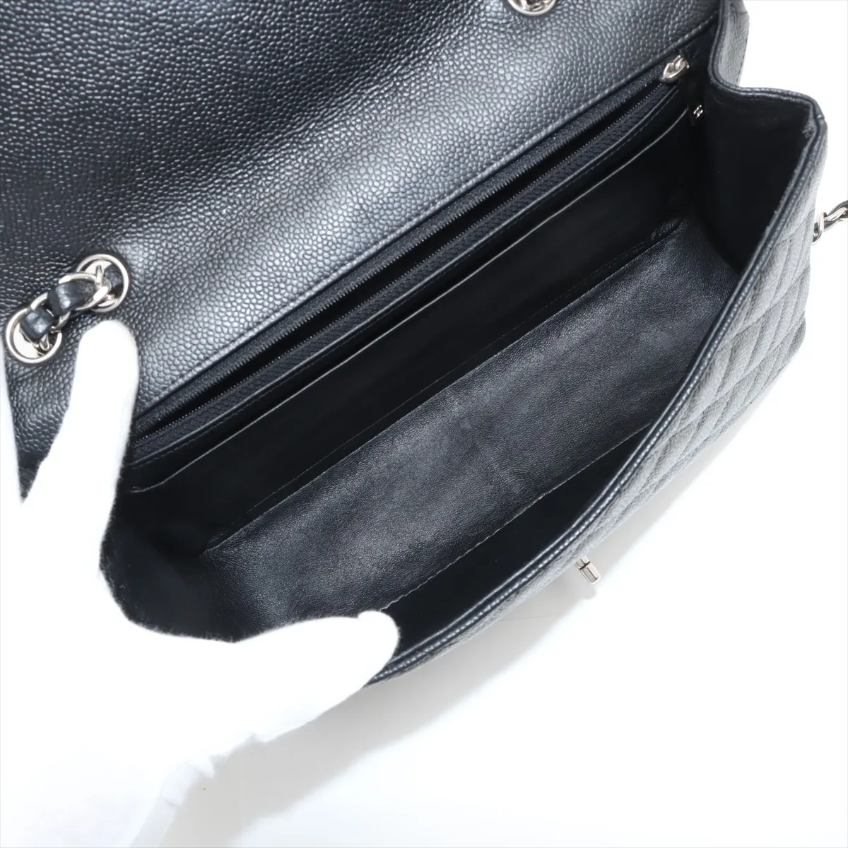 Deca Matelasse 30 Large Caviar Skin Single Flap Double Chain Bag Black Silver Hardware A28600 — view 6