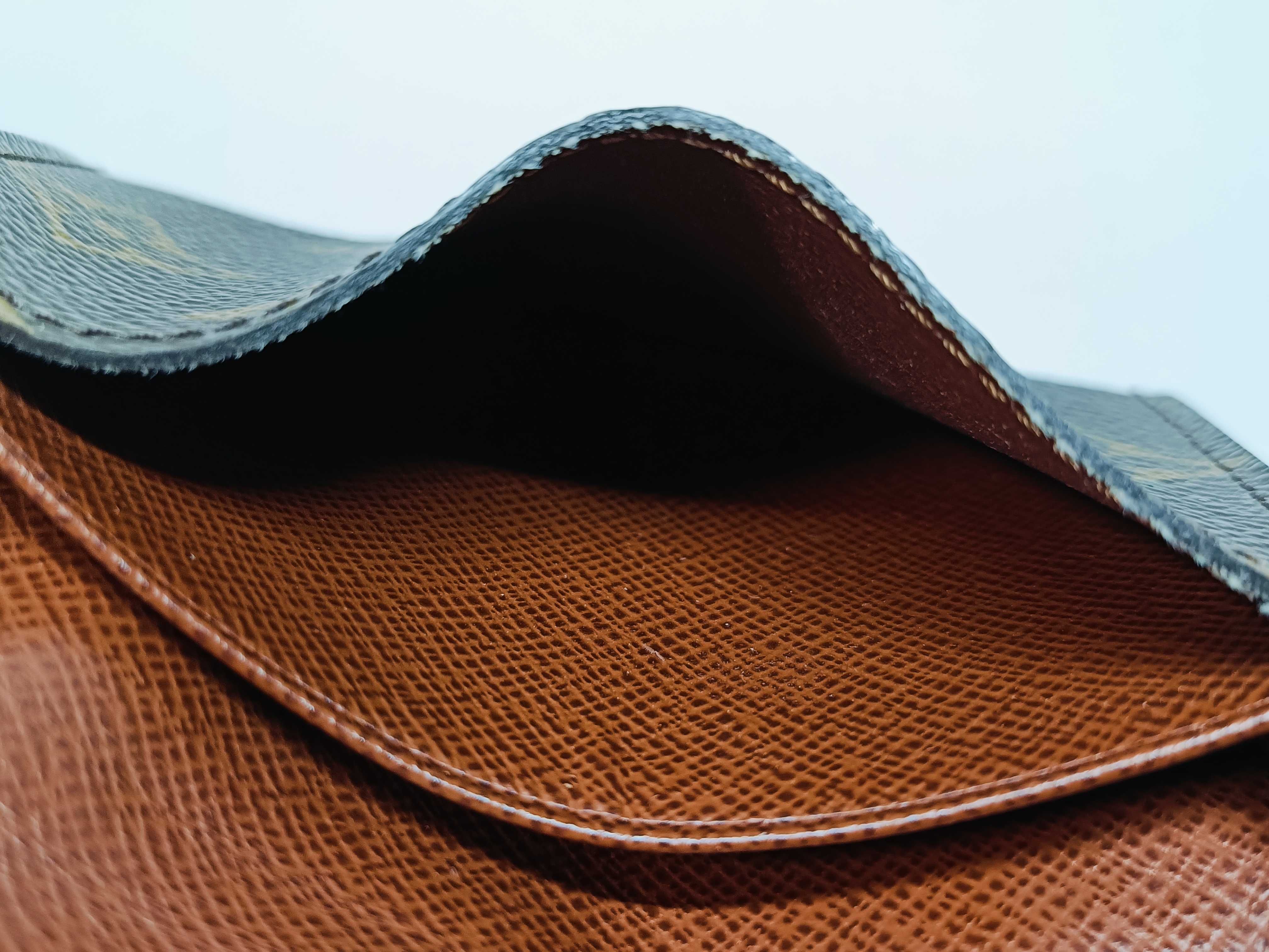 Monogram Enveloppe Carte de Visite Card Case — view 9