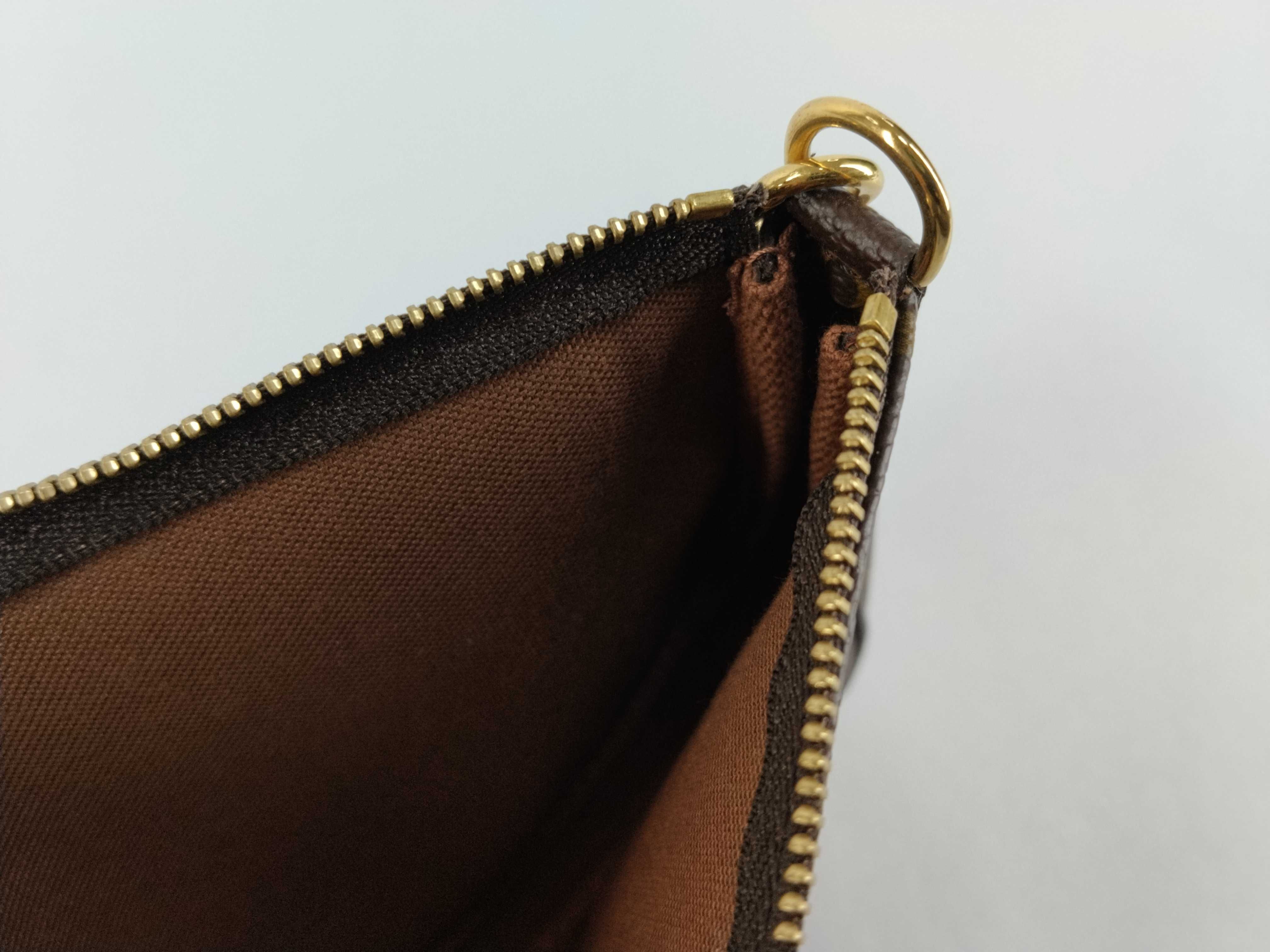 Monogram Louis Vuitton Monogram Pouch Pochette Accessoires M51980 Pouch — view 10