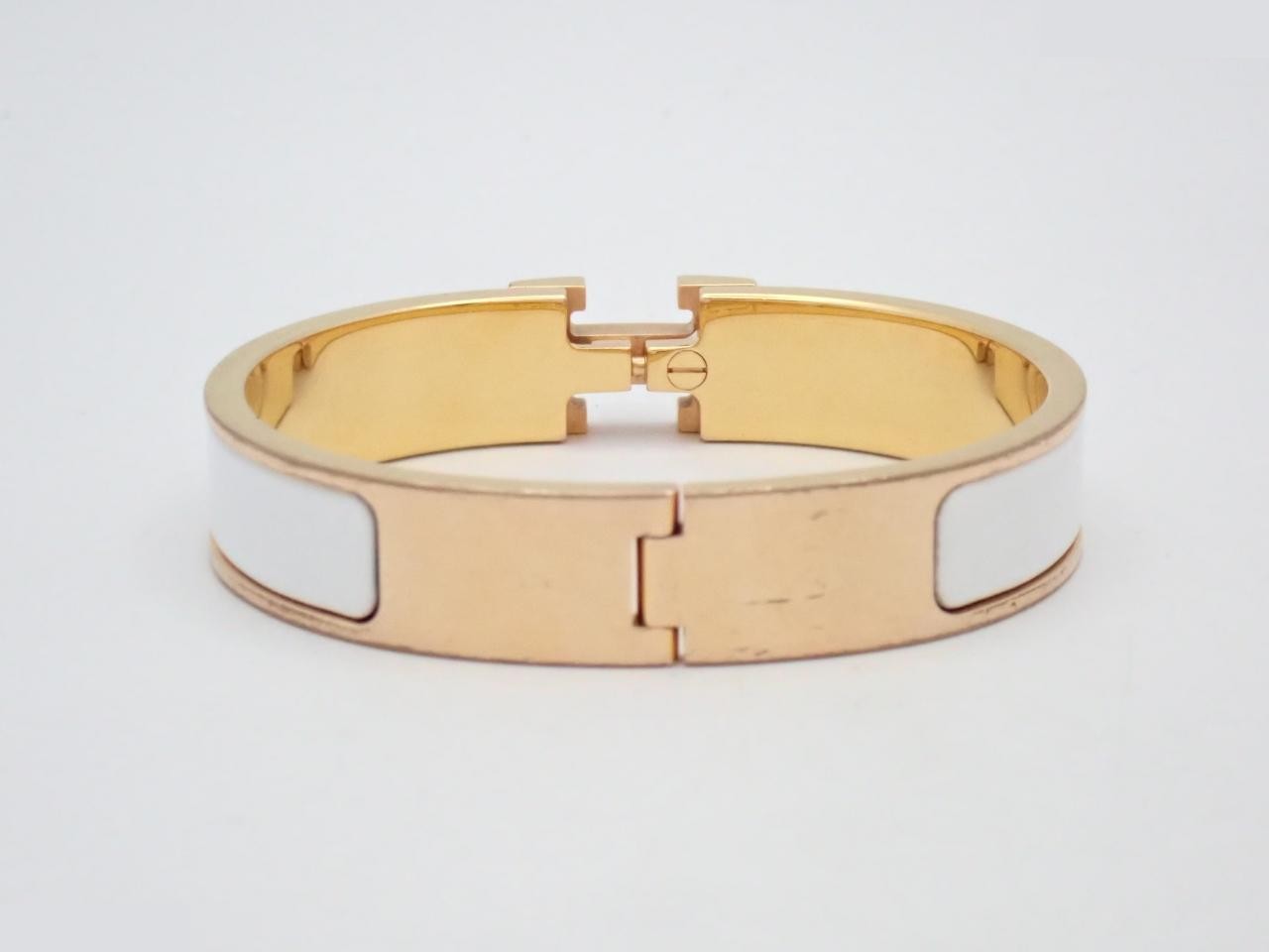 Click H Bangle, wrist circumference approximately 15.5 cm — view 2