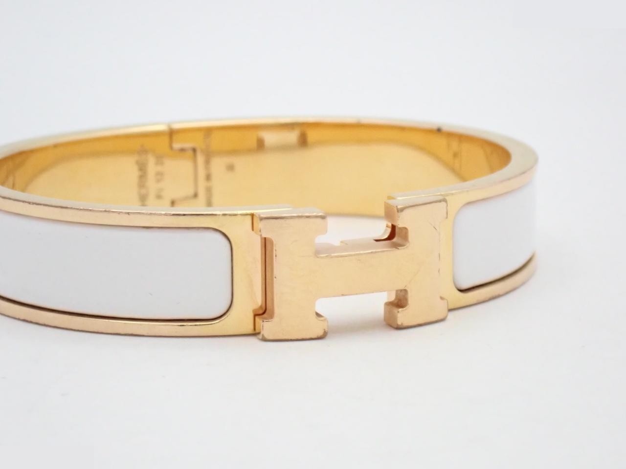 Click H Bangle, wrist circumference approximately 15.5 cm — view 3