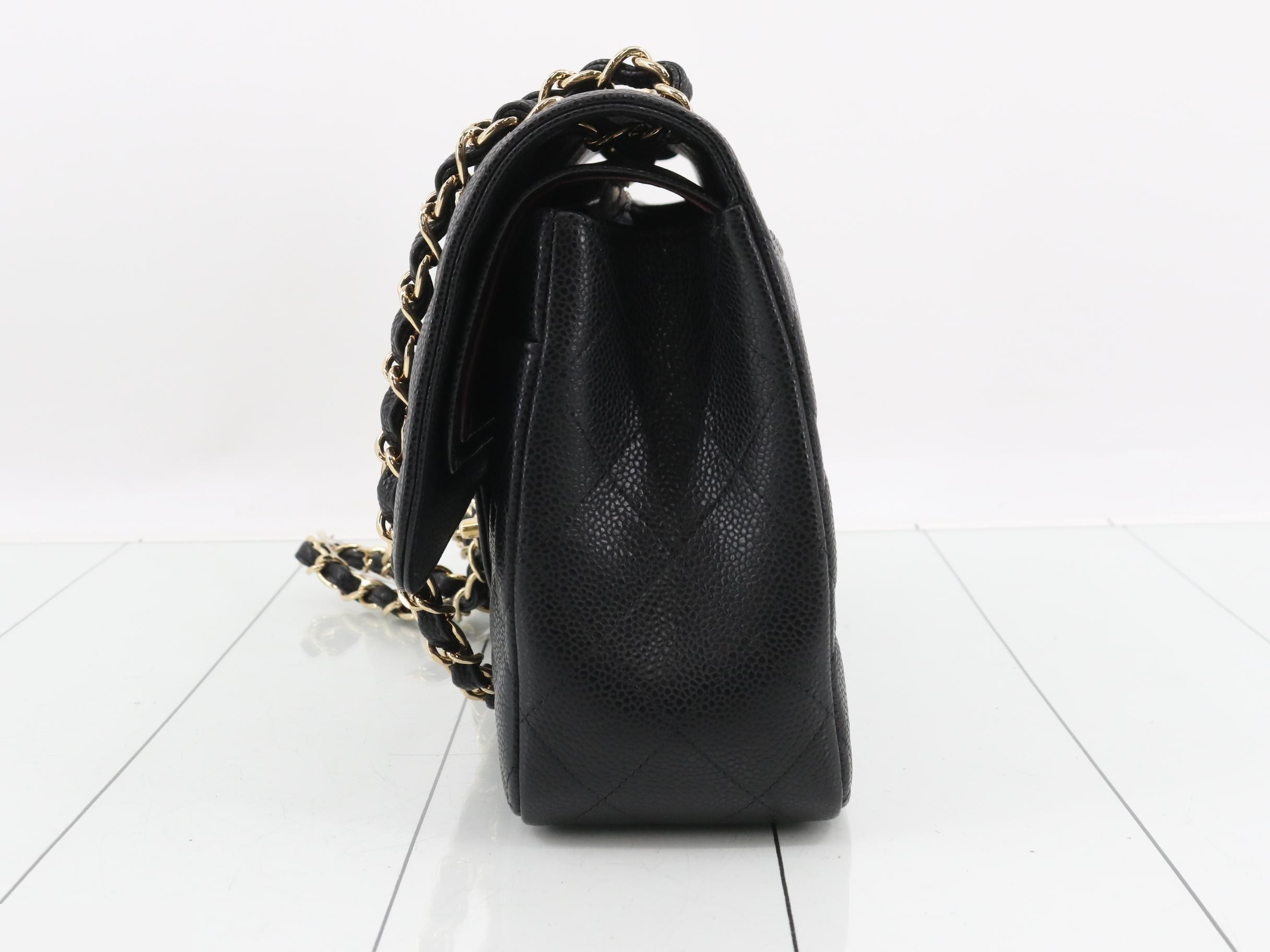 Matelassé (bag) - Shoulder bag — view 3