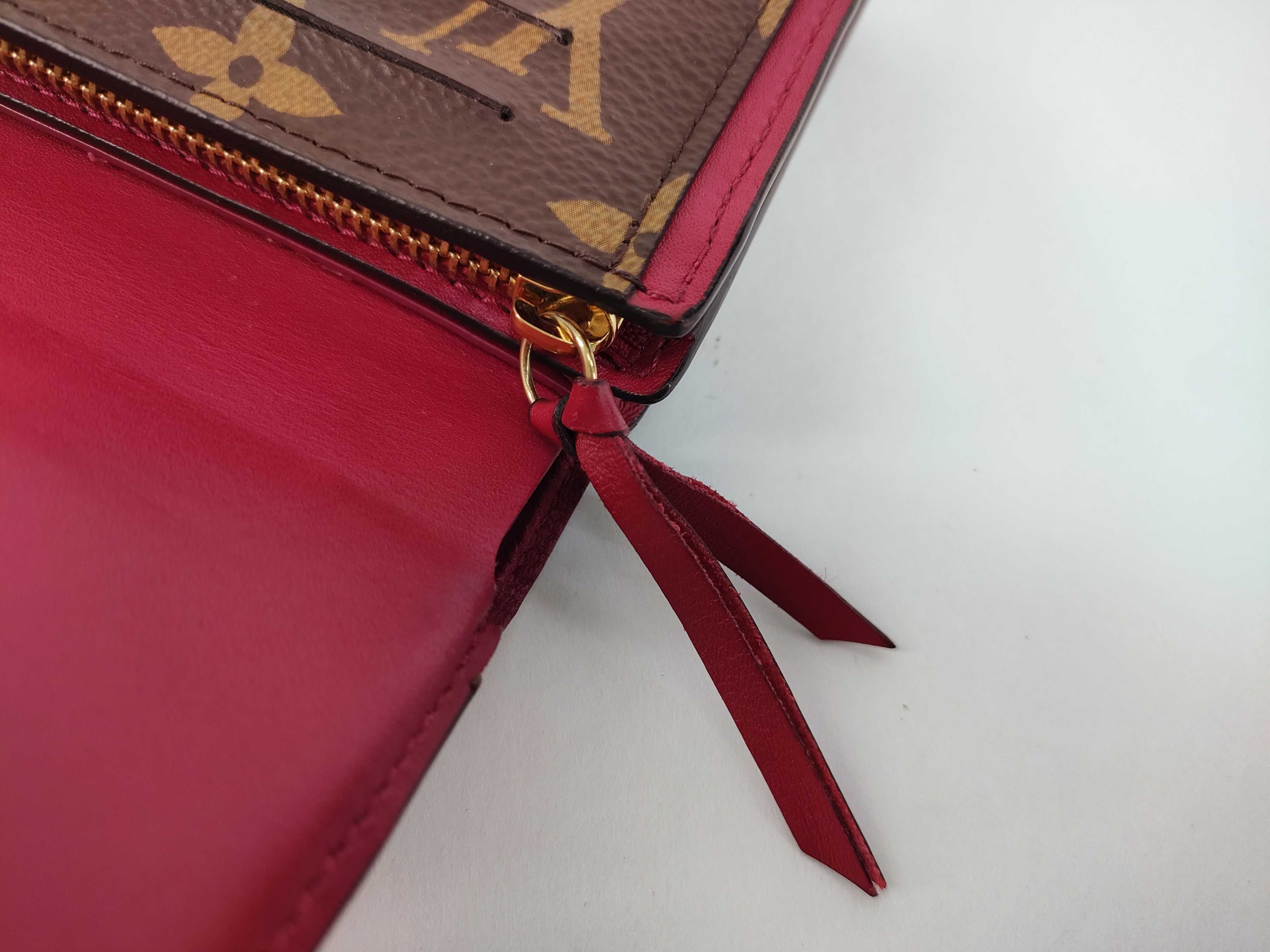 Monogram Portefeuille Flore Compact Wallet — view 7