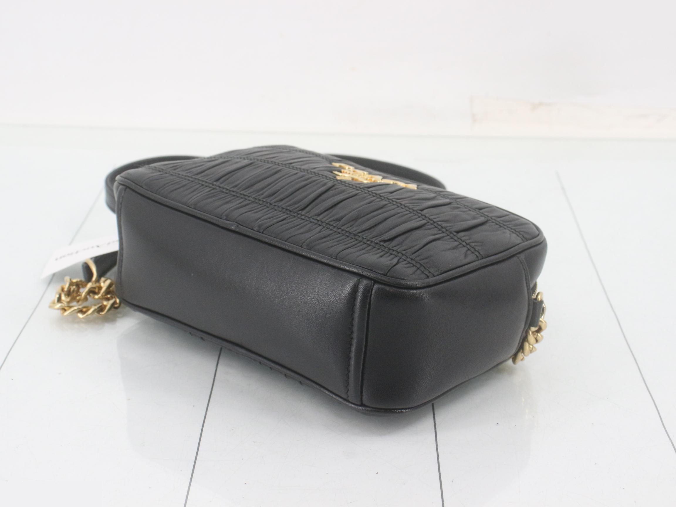Camera bag, leather, chain shoulder strap, black — view 6